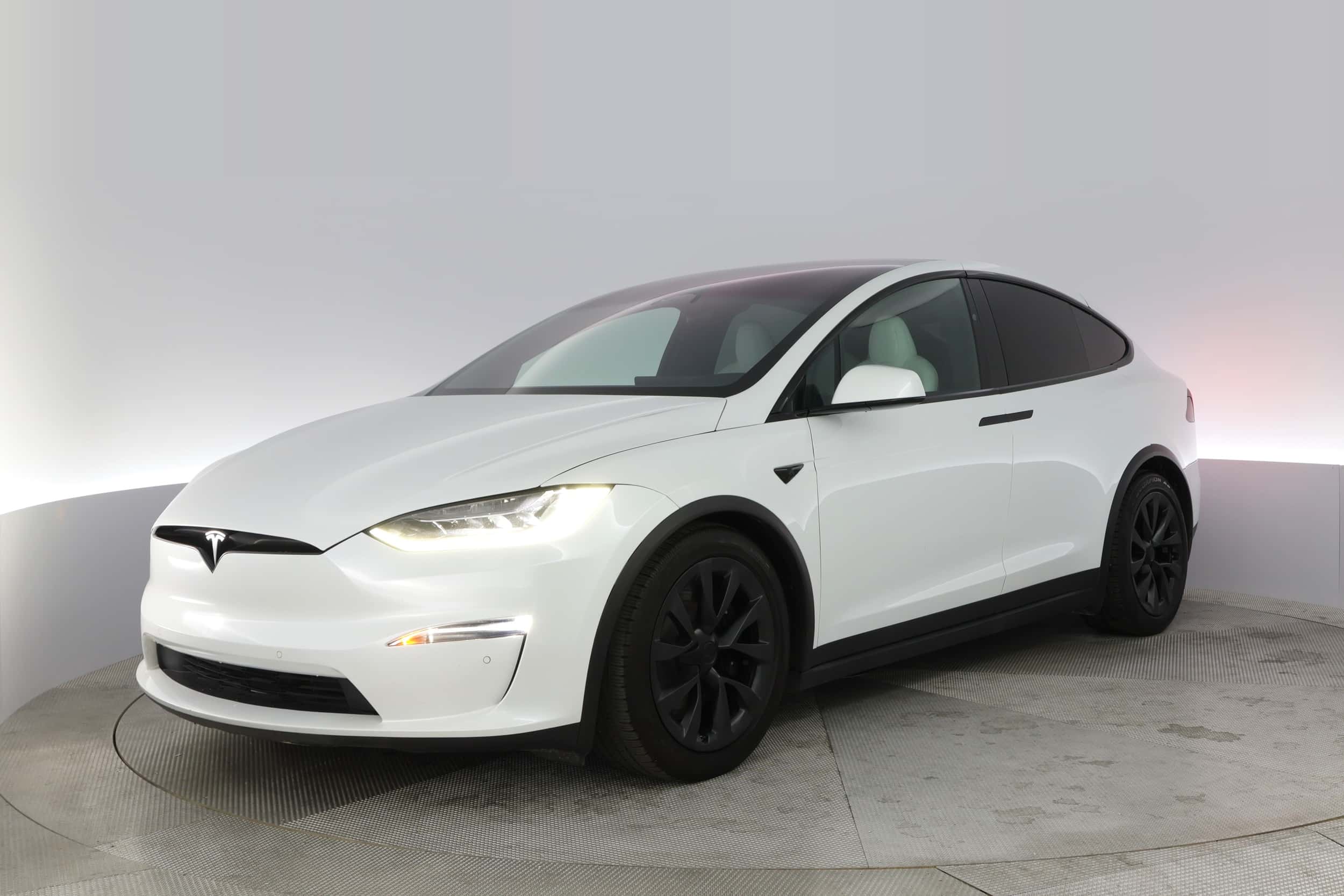 EverCar's Co. vehicle image for Tesla Model X -  Long Range on EverCars Co.