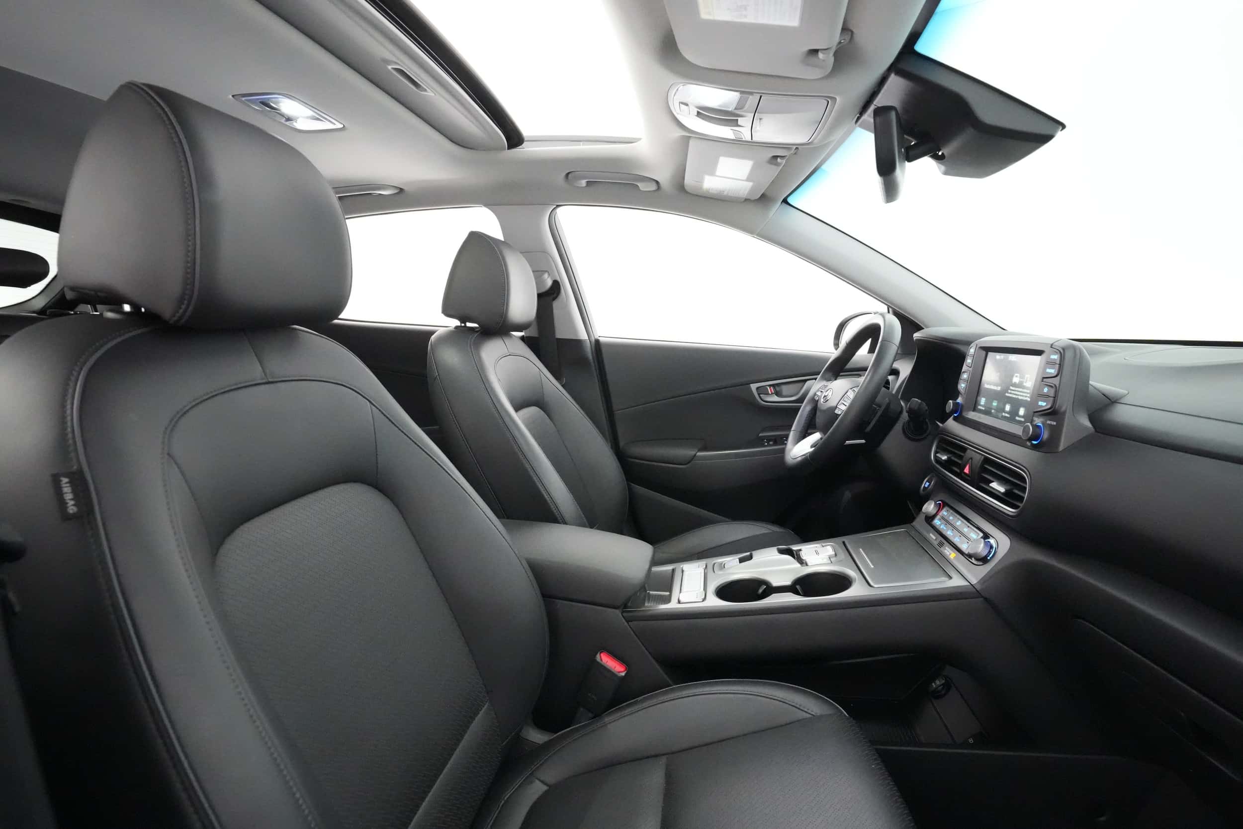 EverCar's Co. vehicle image for Hyundai Kona -  Limited on EverCars Co.