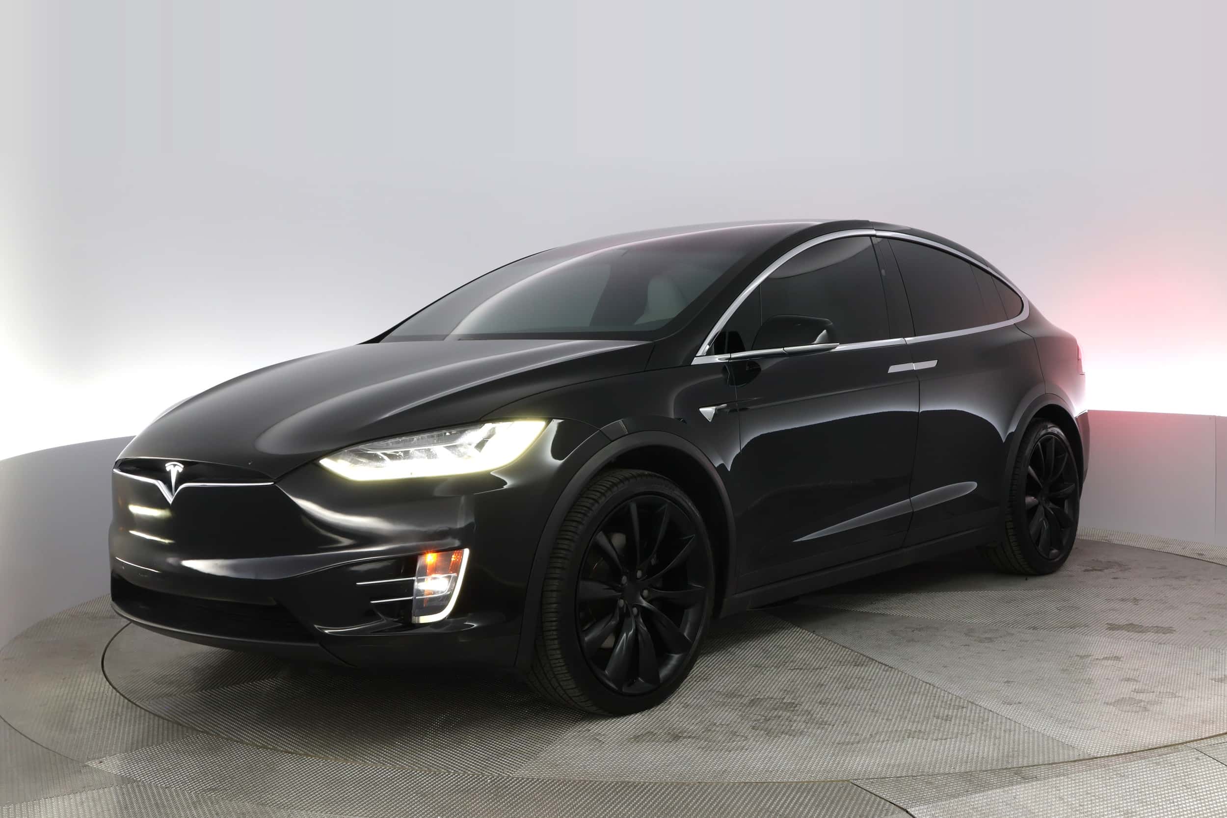 EverCar's Co. vehicle image for Tesla Model X -  Long Range on EverCars Co.