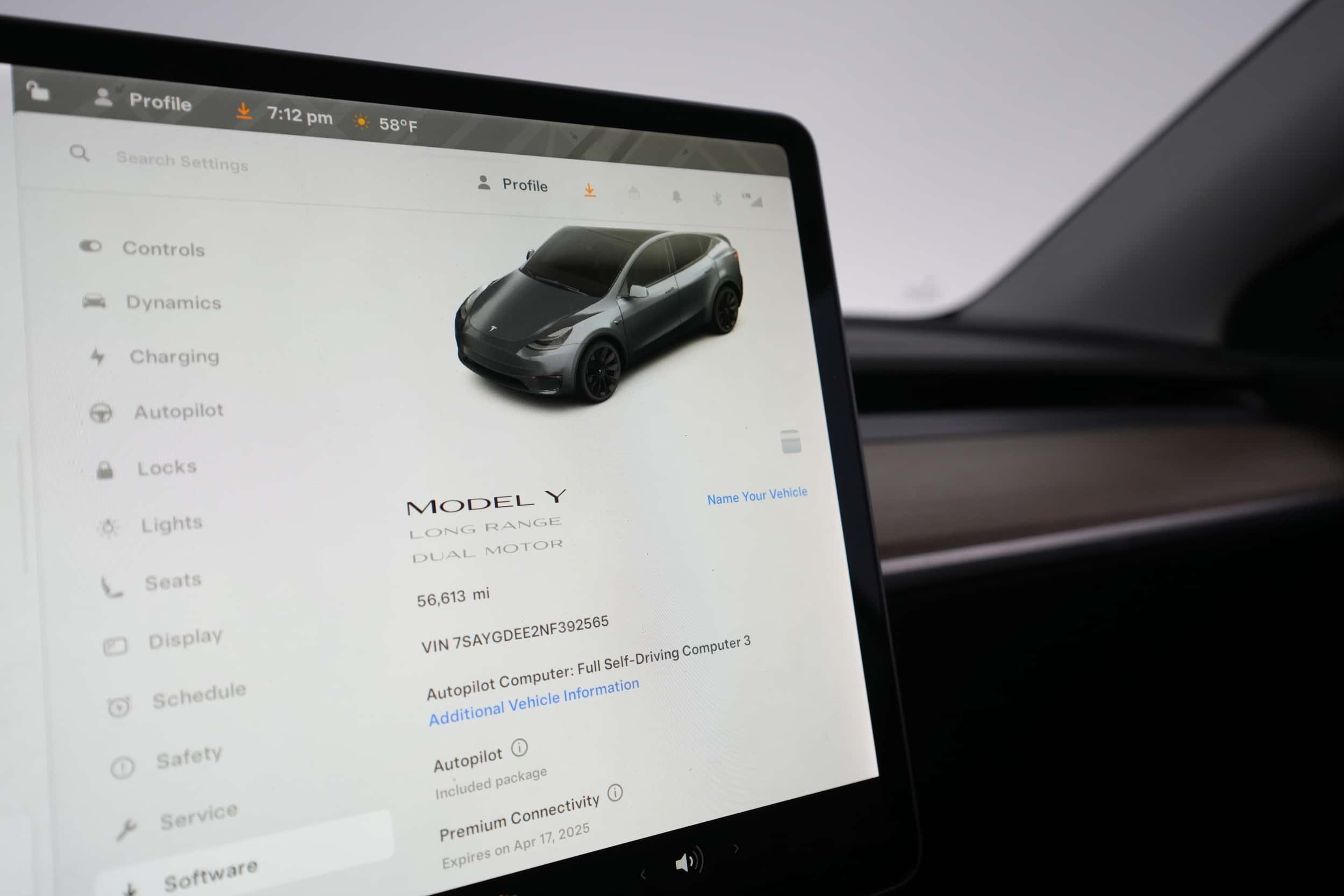 EverCar's Co. vehicle image for Tesla Model Y - 2022 Long Range on EverCars Co.