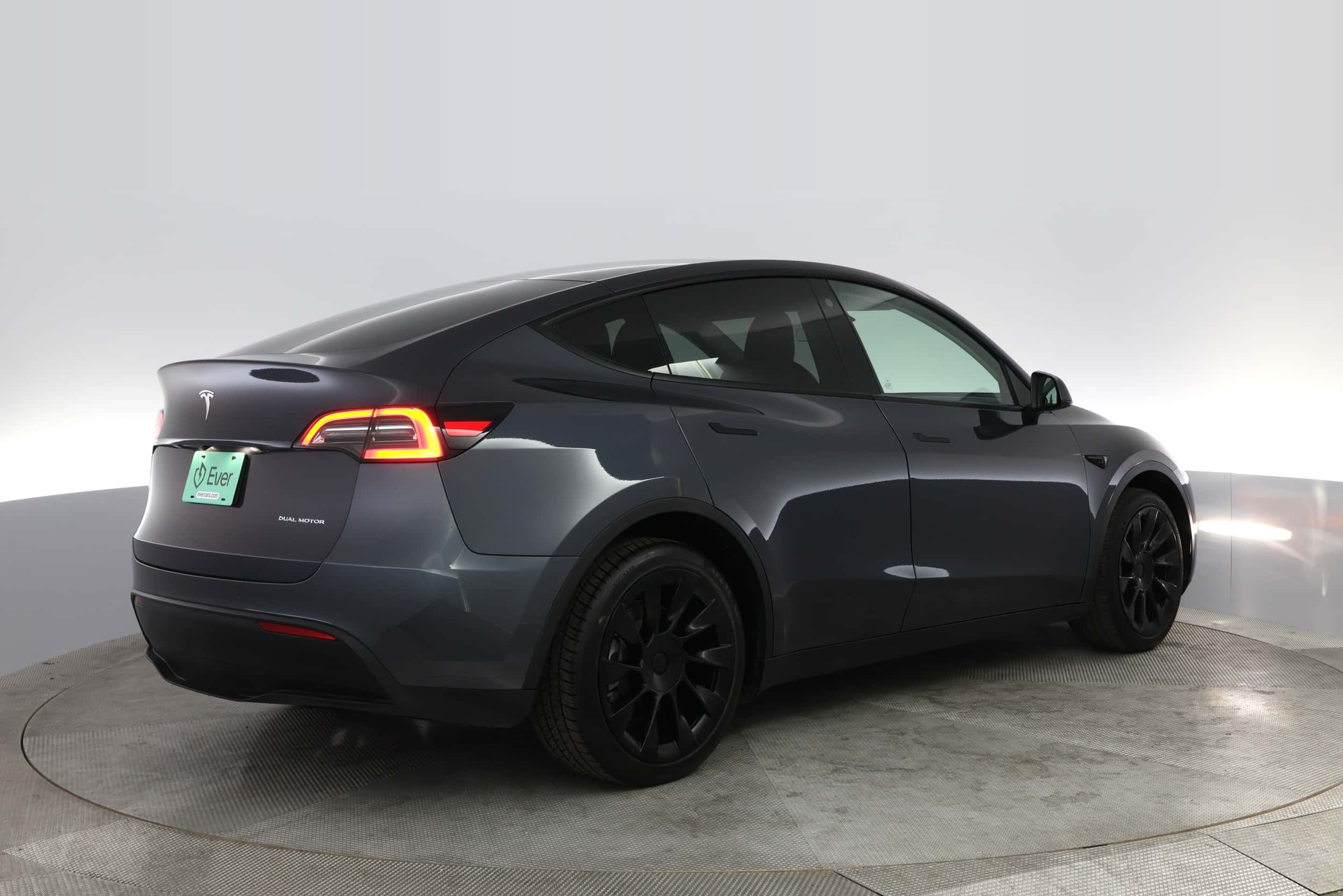 EverCar's Co. vehicle image for Tesla Model Y - 2022 Long Range on EverCars Co.