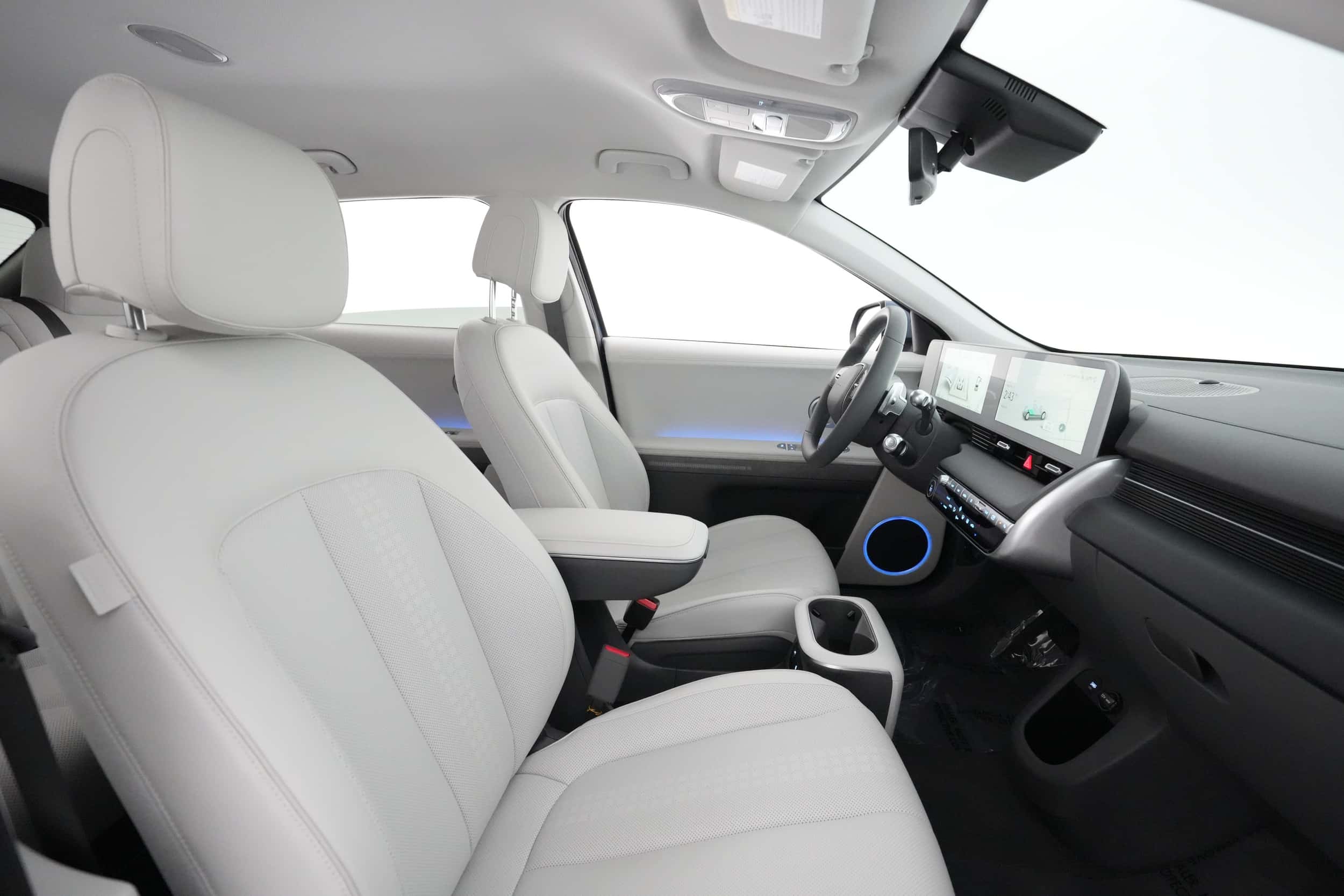 EverCar's Co. vehicle image for Hyundai IONIQ 5 -  SEL on EverCars Co.