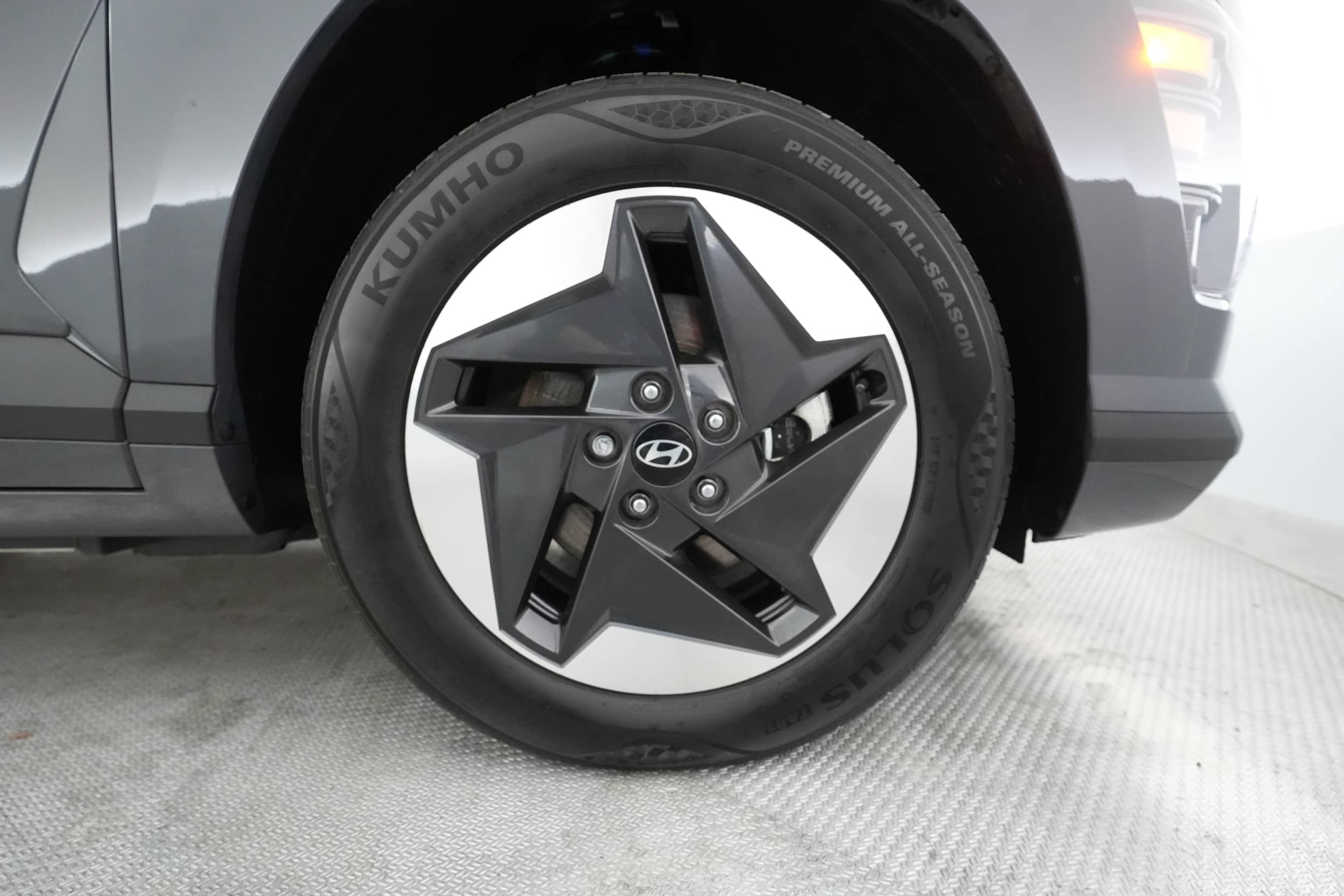 EverCars Co. vehicle image 15 for Hyundai Kona -  SEL on EverCars Co.