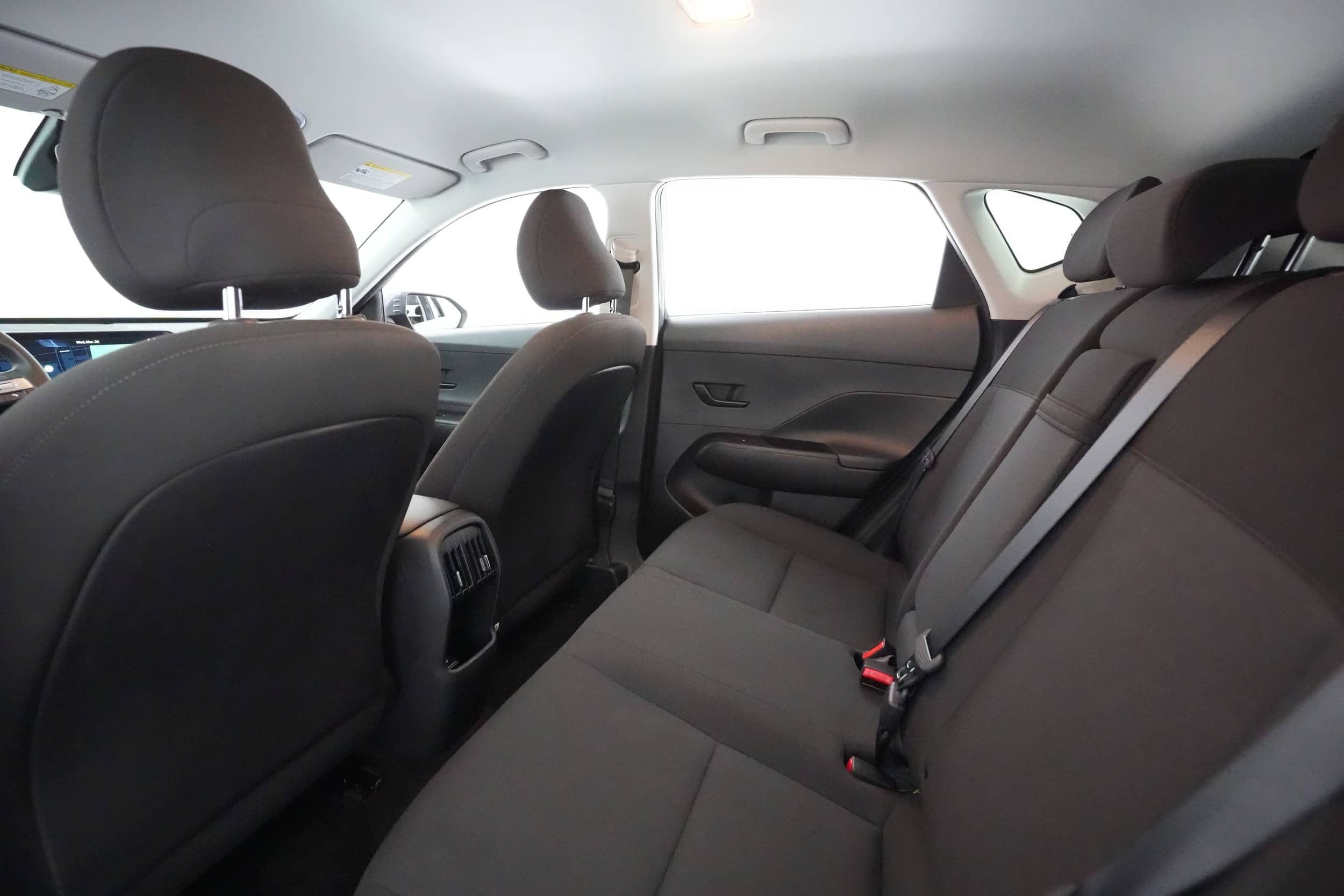 EverCars Co. vehicle image 19 for Hyundai Kona -  SEL on EverCars Co.