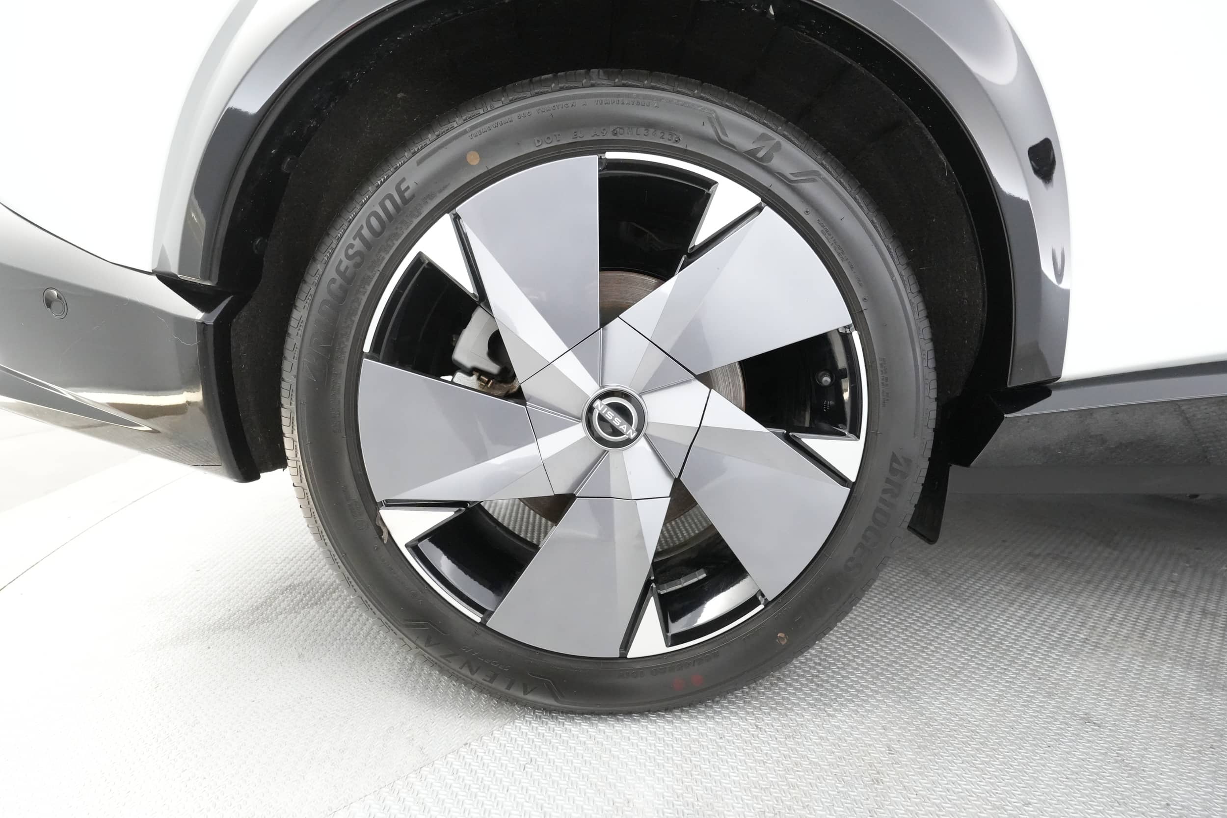 EverCars Co. vehicle image 15 for Nissan Ariya -  PLATINUM+ e-4ORCE on EverCars Co.
