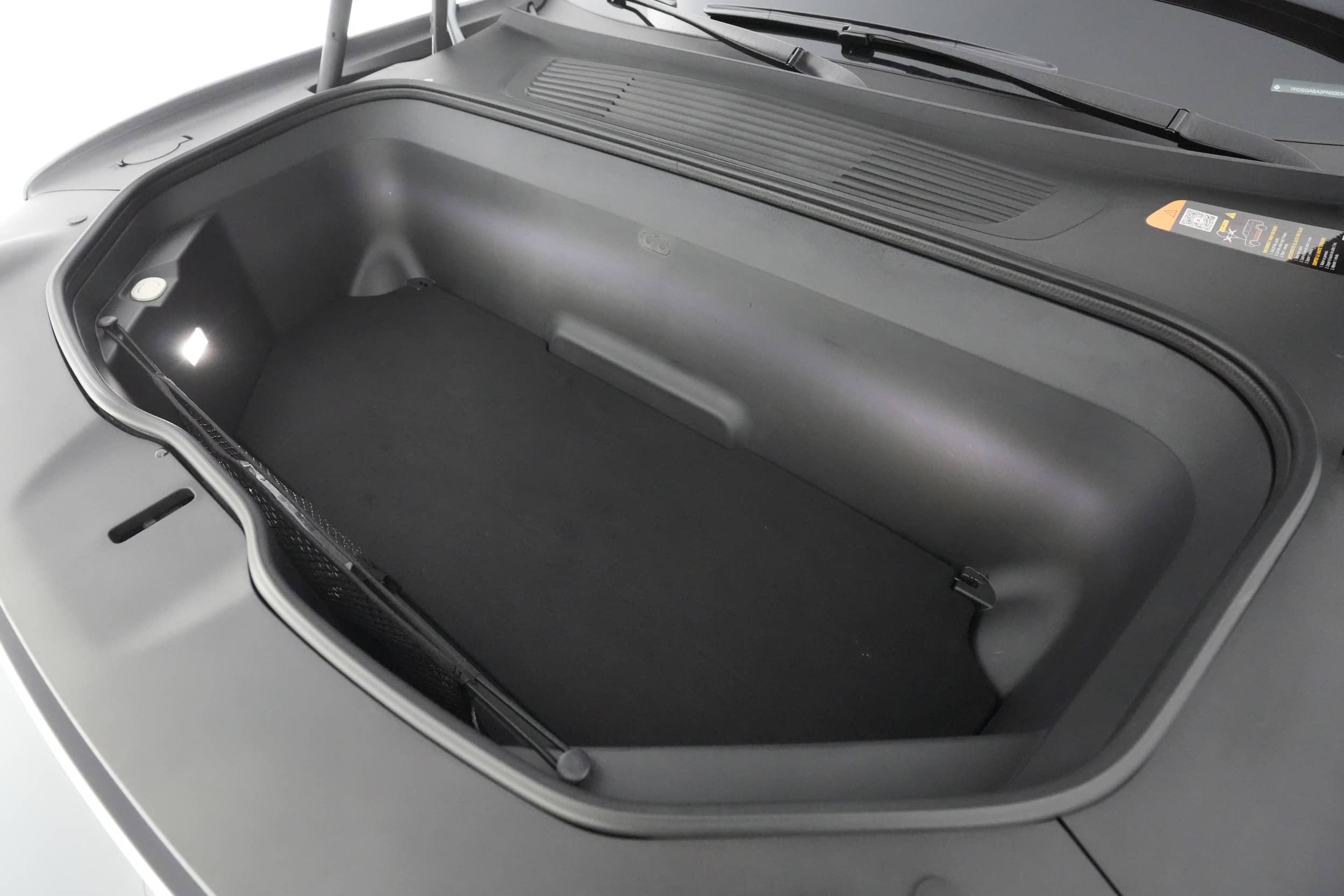 EverCars Co. vehicle image 21 for Rivian R1S -  Adventure on EverCars Co.