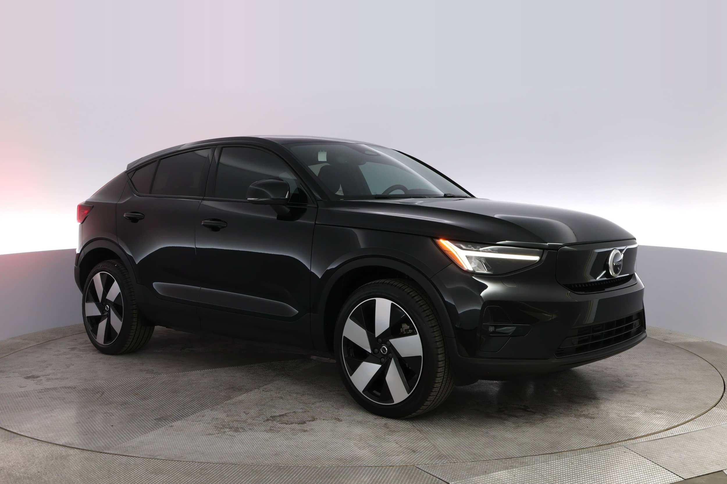 EverCars Co. vehicle image 10 for Volvo C40 Recharge -  Pure Electric P8 Ultimate on EverCars Co.