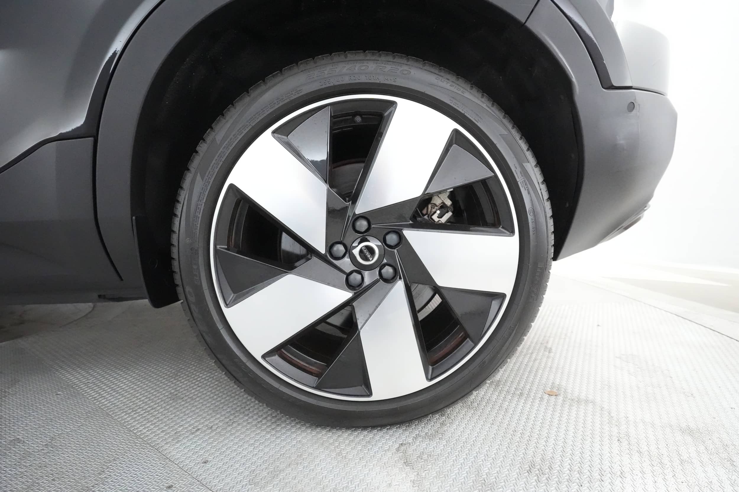 EverCars Co. vehicle image 16 for Volvo C40 Recharge -  Pure Electric P8 Ultimate on EverCars Co.
