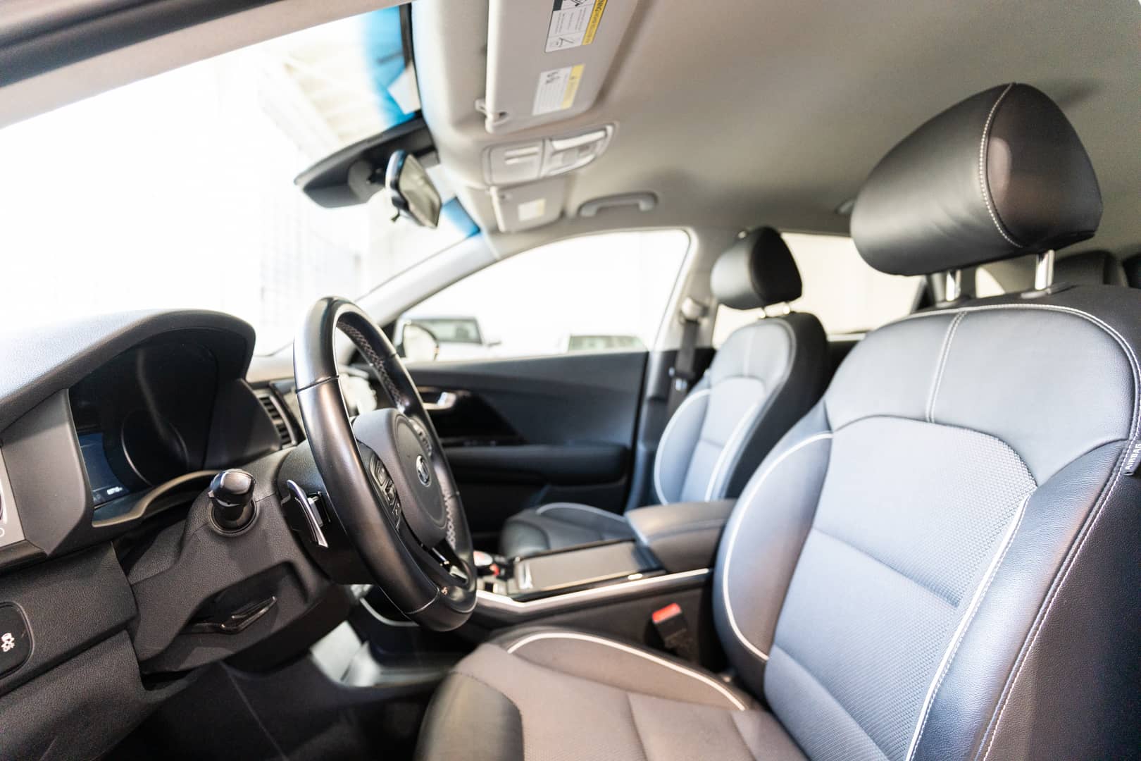 EverCars Co. vehicle image 14 for Kia Niro EV -  EX on EverCars Co.
