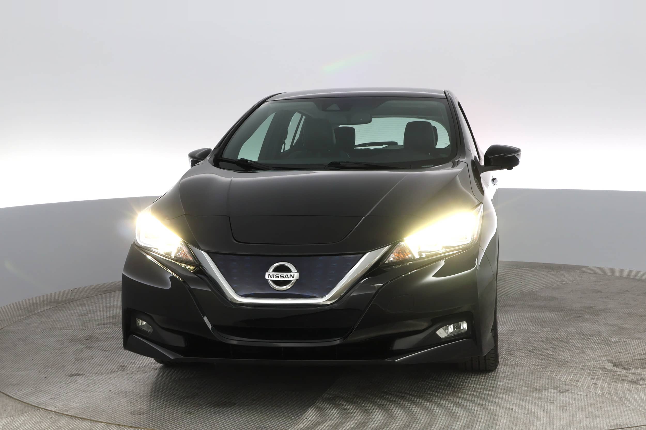 EverCars Co. vehicle image 14 for Nissan LEAF -  SL on EverCars Co.