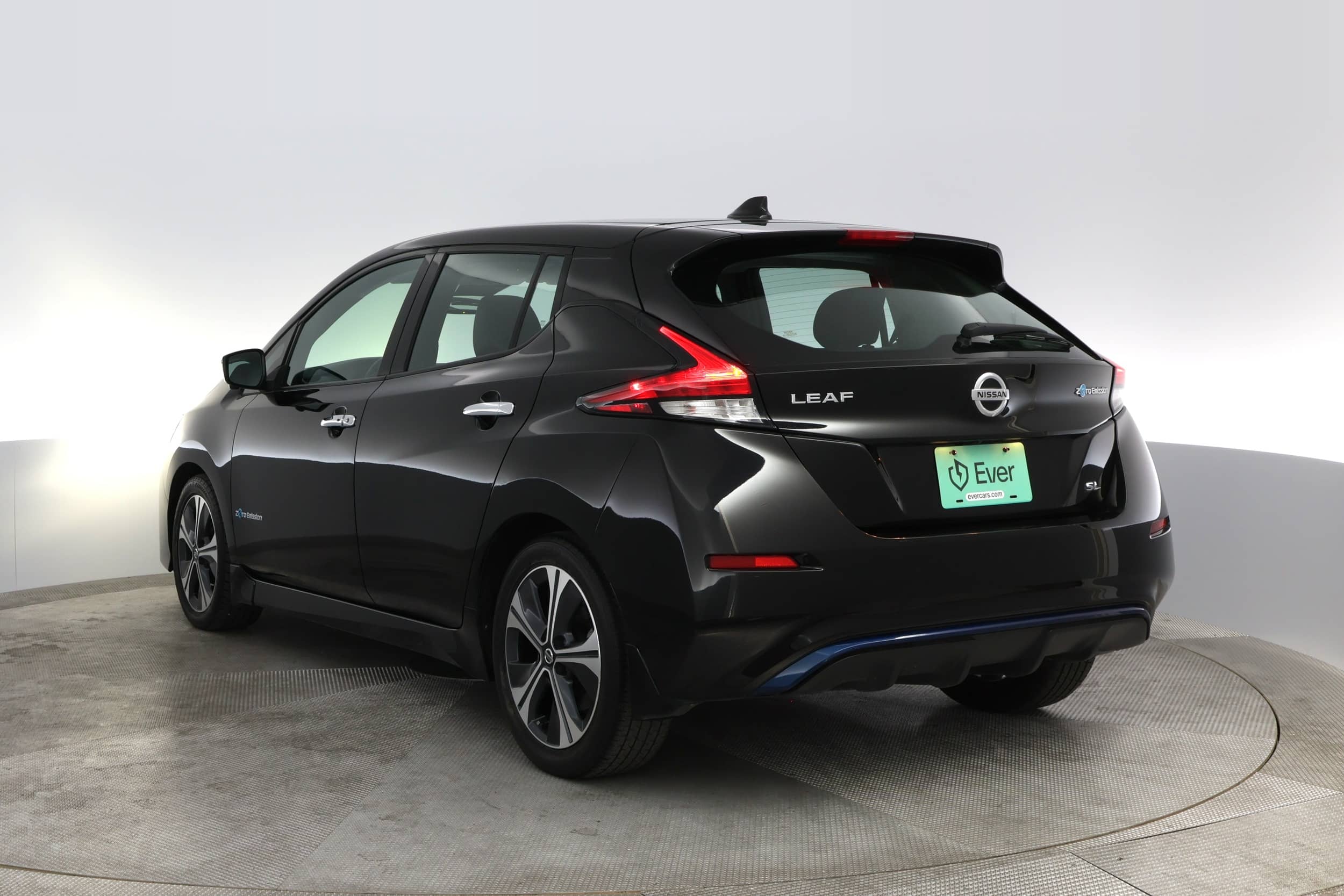 EverCars Co. vehicle image 10 for Nissan LEAF -  SL on EverCars Co.