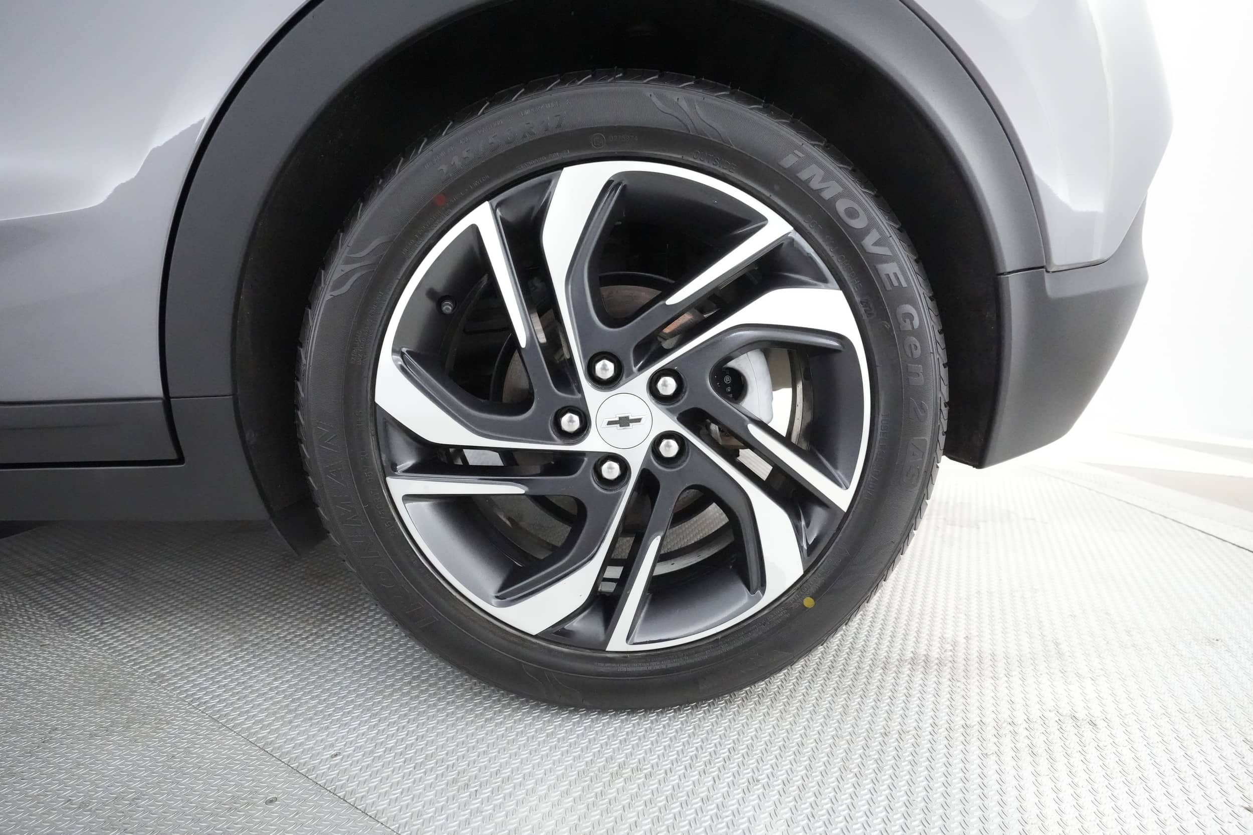 EverCars Co. vehicle image 16 for Chevrolet Bolt EV -  2LT on EverCars Co.