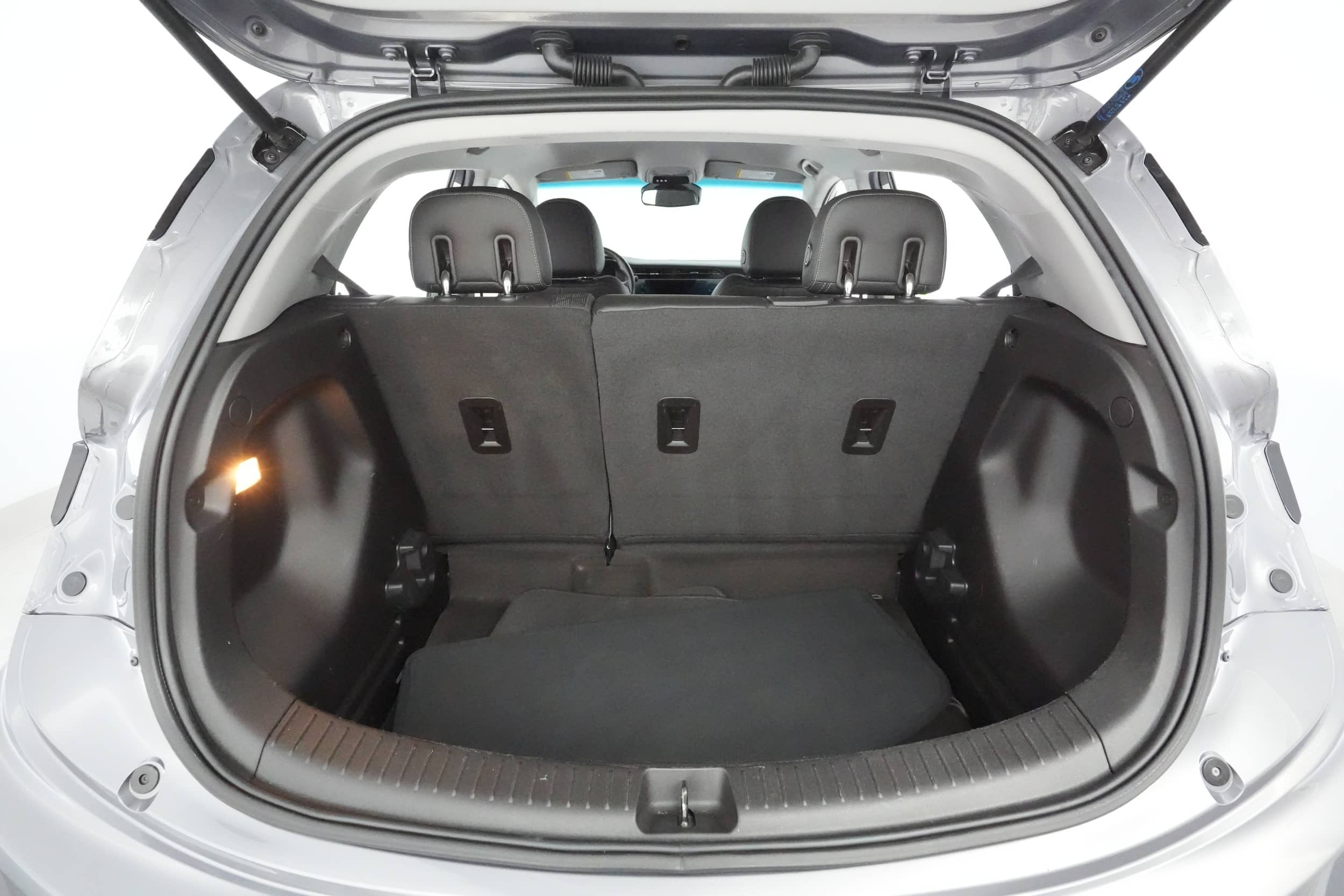 EverCars Co. vehicle image 6 for Chevrolet Bolt EV -  2LT on EverCars Co.