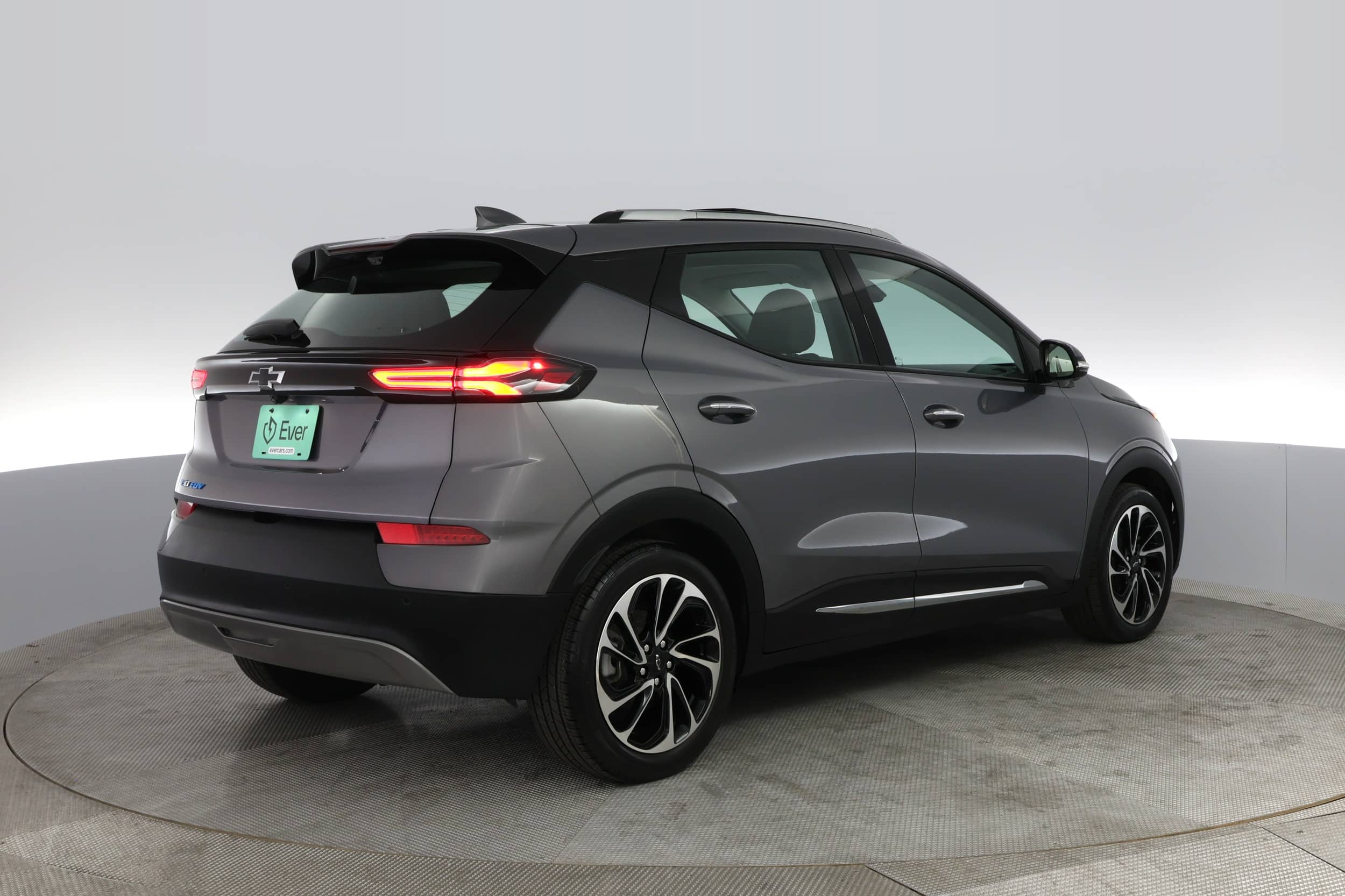 EverCars Co. vehicle image 2 for Chevrolet Bolt EUV -  Premier on EverCars Co.