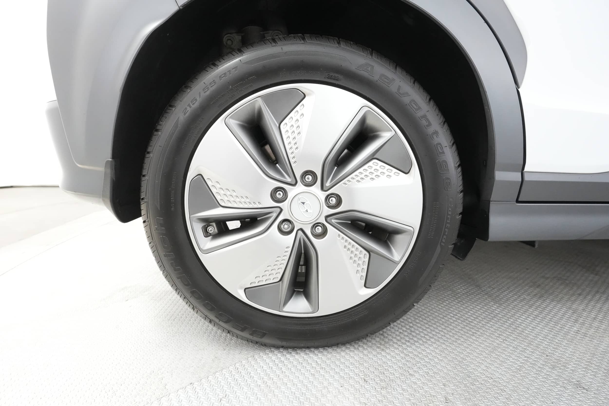 EverCars Co. vehicle image 16 for Hyundai Kona -  Ultimate on EverCars Co.