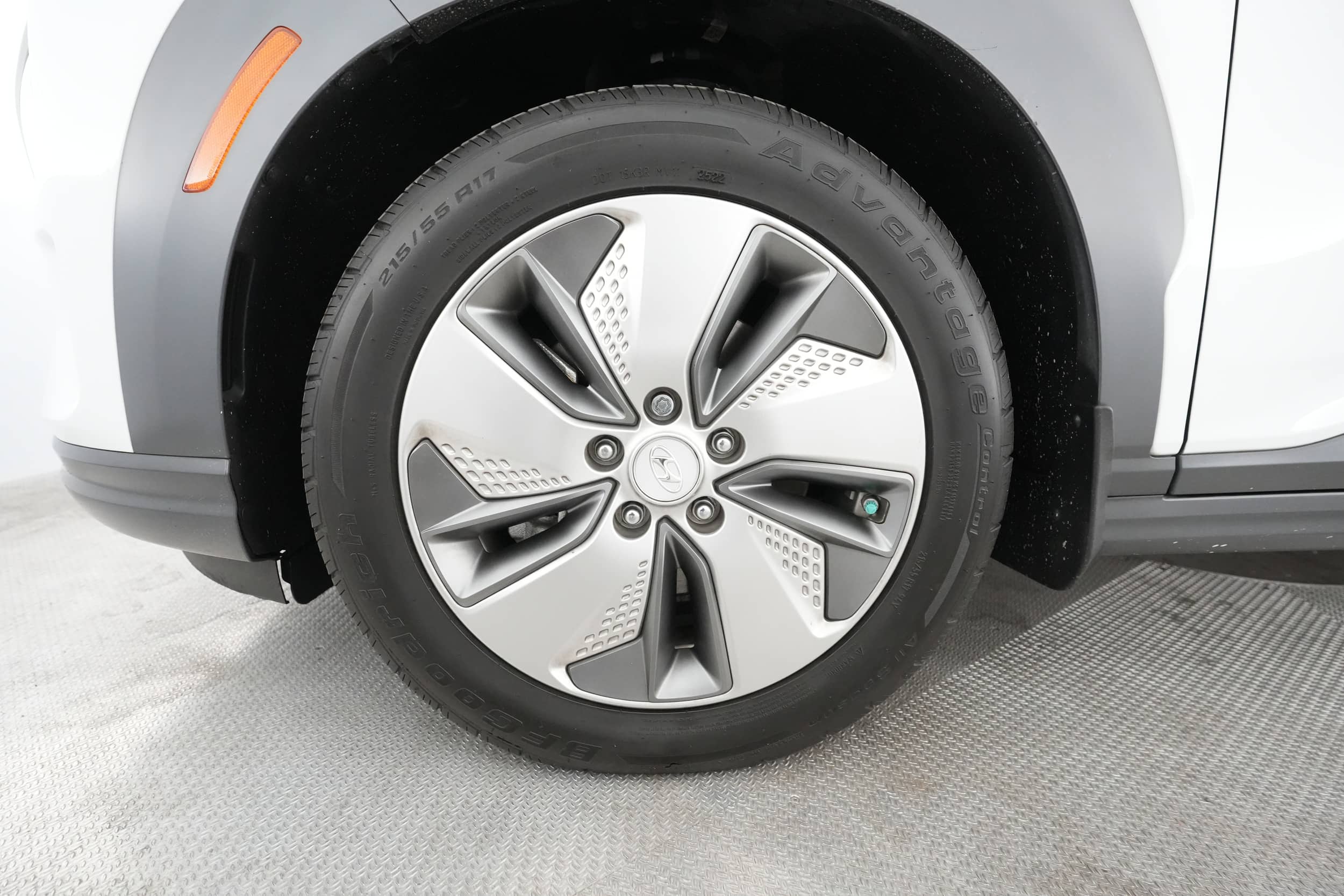 EverCars Co. vehicle image 7 for Hyundai Kona -  Ultimate on EverCars Co.