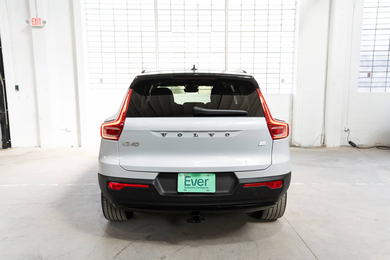 EverCars Co. vehicle image 18 for Volvo XC40 Recharge -  Pure Electric Twin Ultimate on EverCars Co.