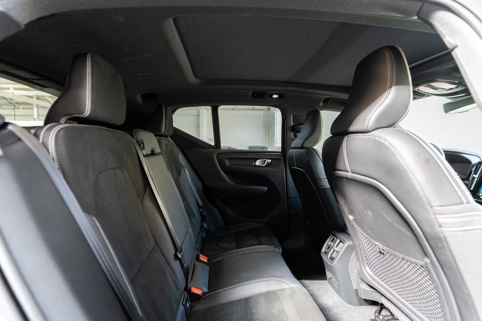 EverCars Co. vehicle image 8 for Volvo XC40 Recharge -  Pure Electric Twin Ultimate on EverCars Co.