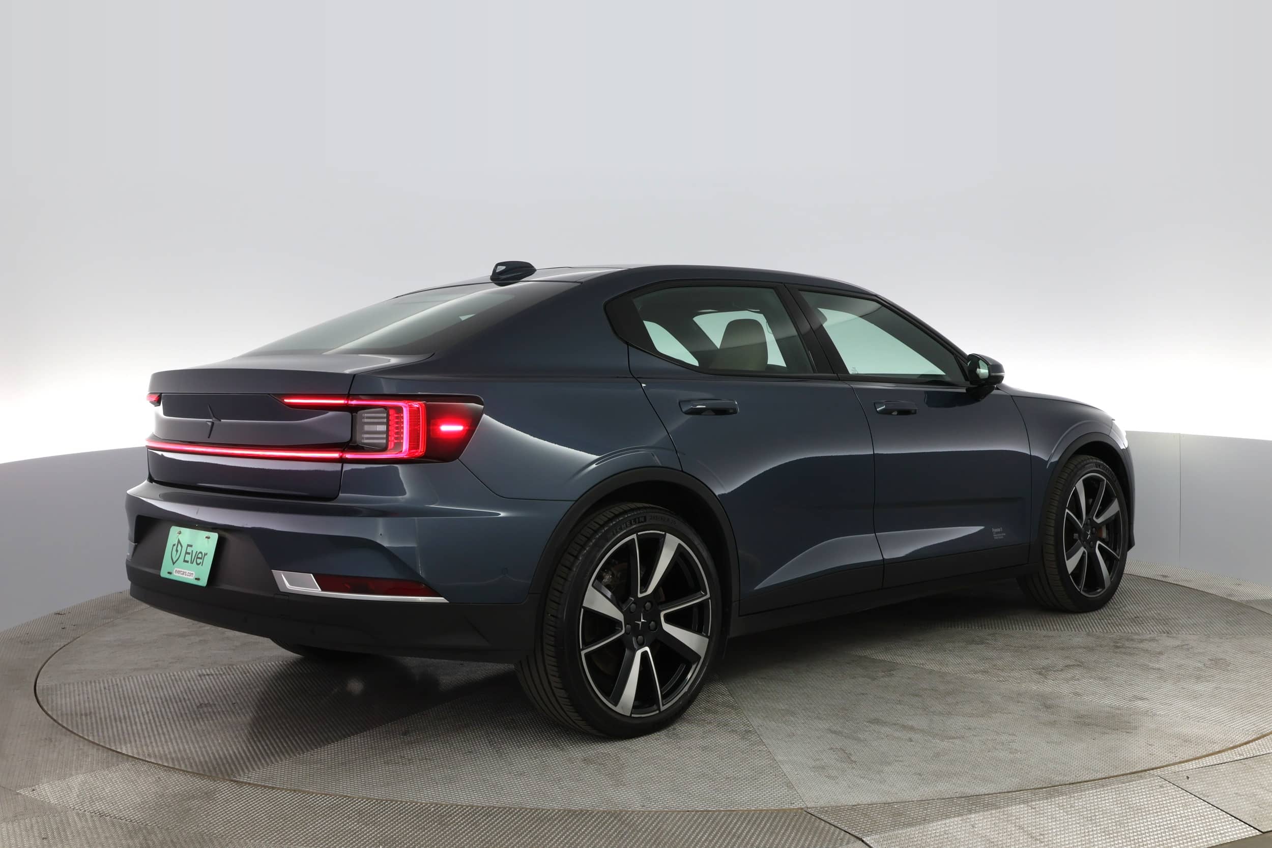 EverCars Co. vehicle image 2 for Polestar 2 -  Long Range Dual Motor on EverCars Co.