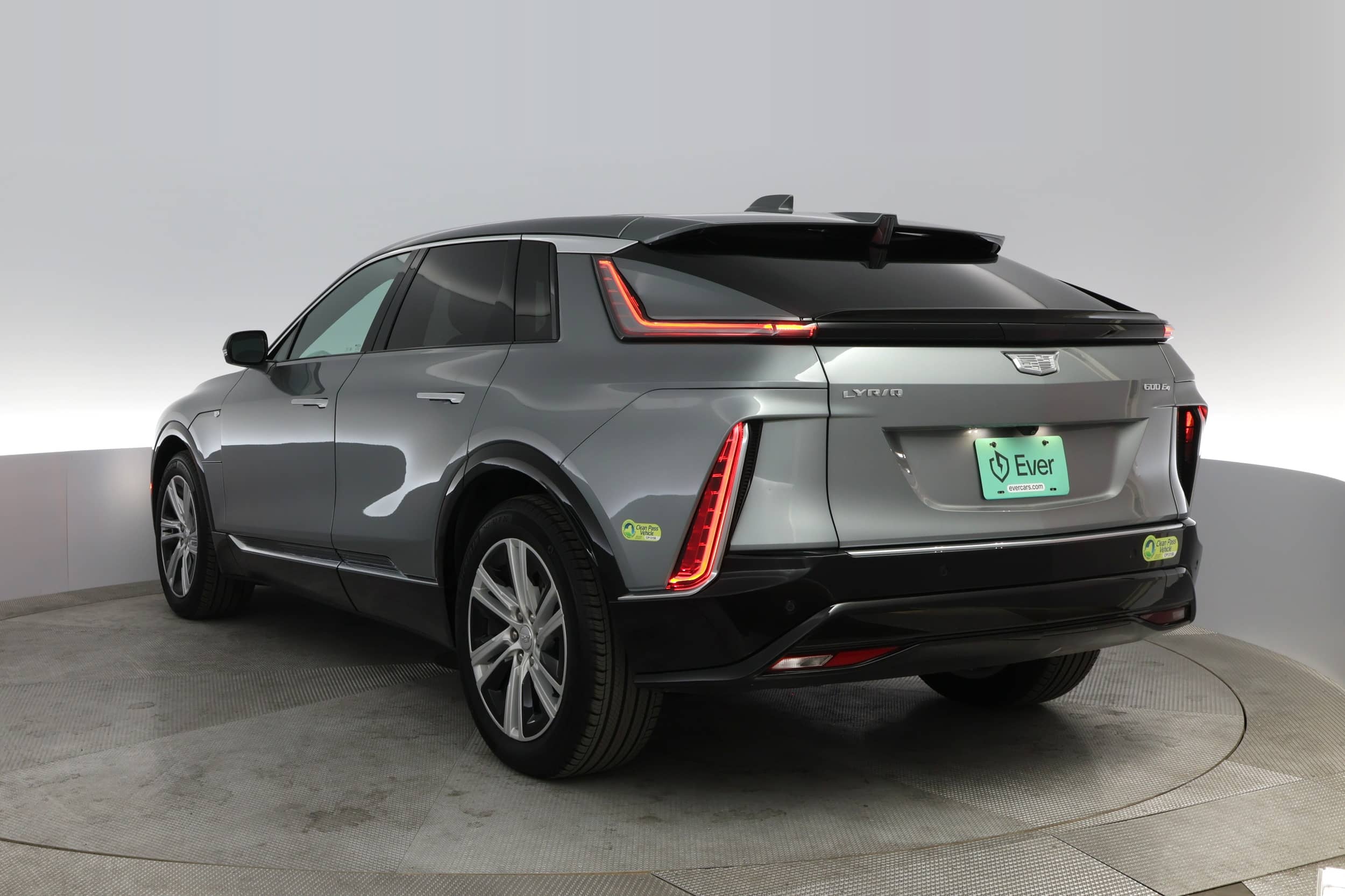 EverCars Co. vehicle image 9 for Cadillac LYRIQ -  Tech on EverCars Co.