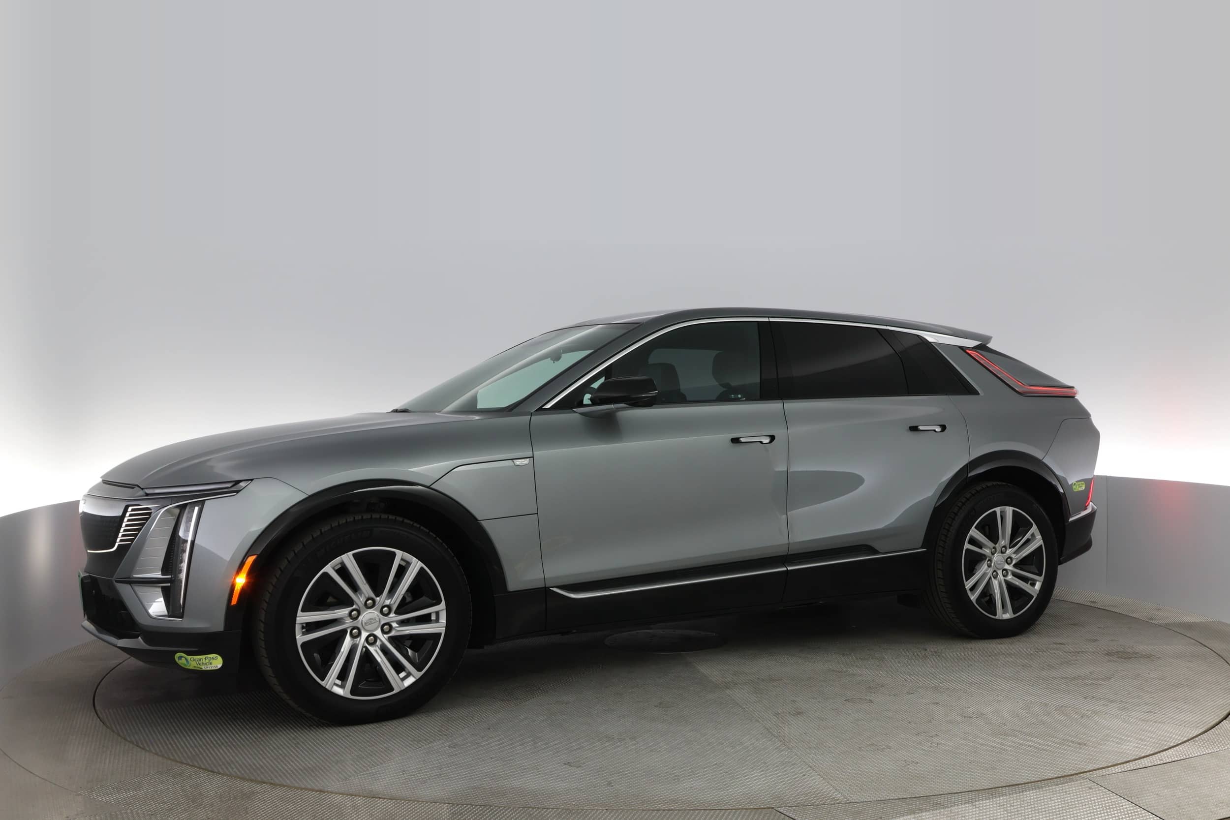 EverCars Co. vehicle image 11 for Cadillac LYRIQ -  Tech on EverCars Co.