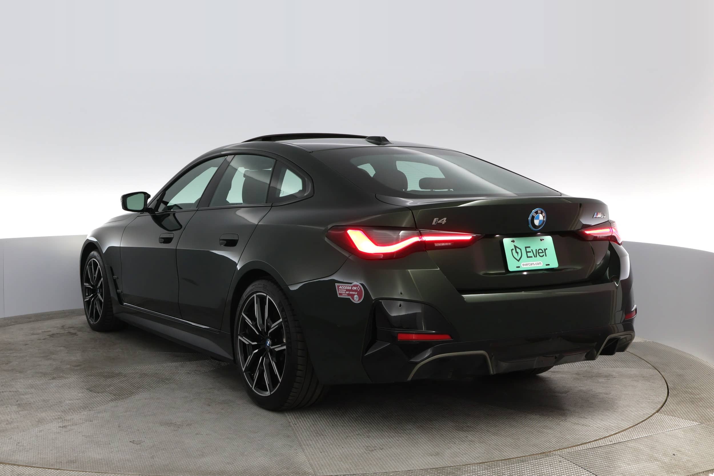 EverCars Co. vehicle image 9 for BMW i4 -  M50 on EverCars Co.