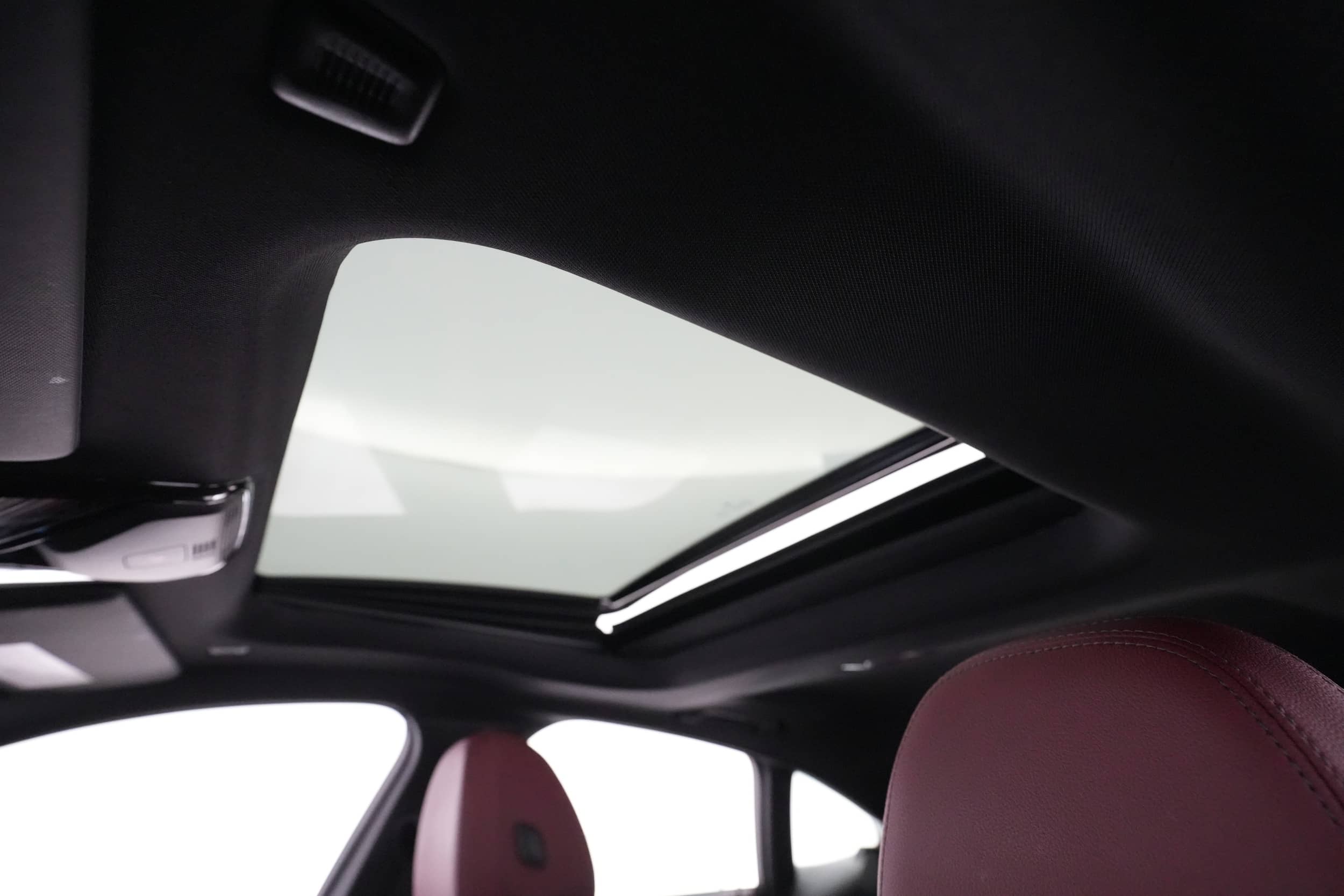 EverCars Co. vehicle image 18 for BMW i4 -  M50 on EverCars Co.
