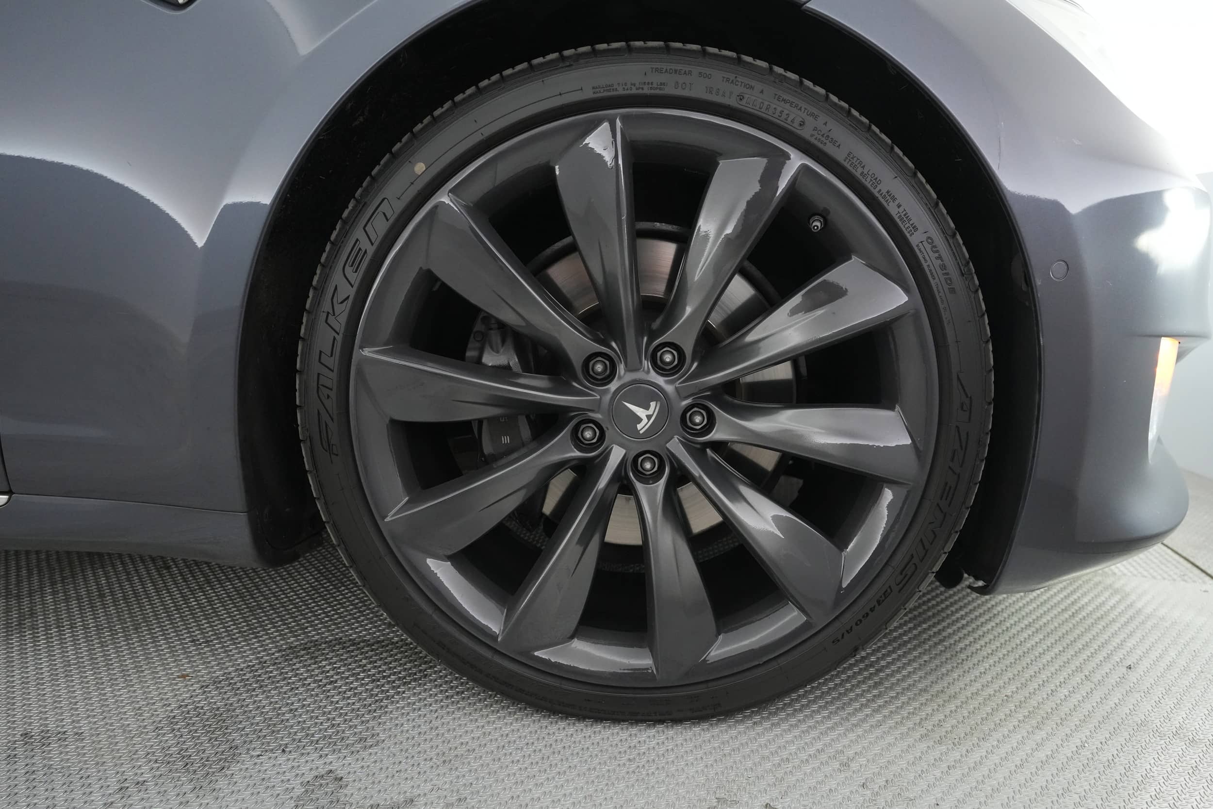 EverCars Co. vehicle image 7 for Tesla Model S -  100D on EverCars Co.