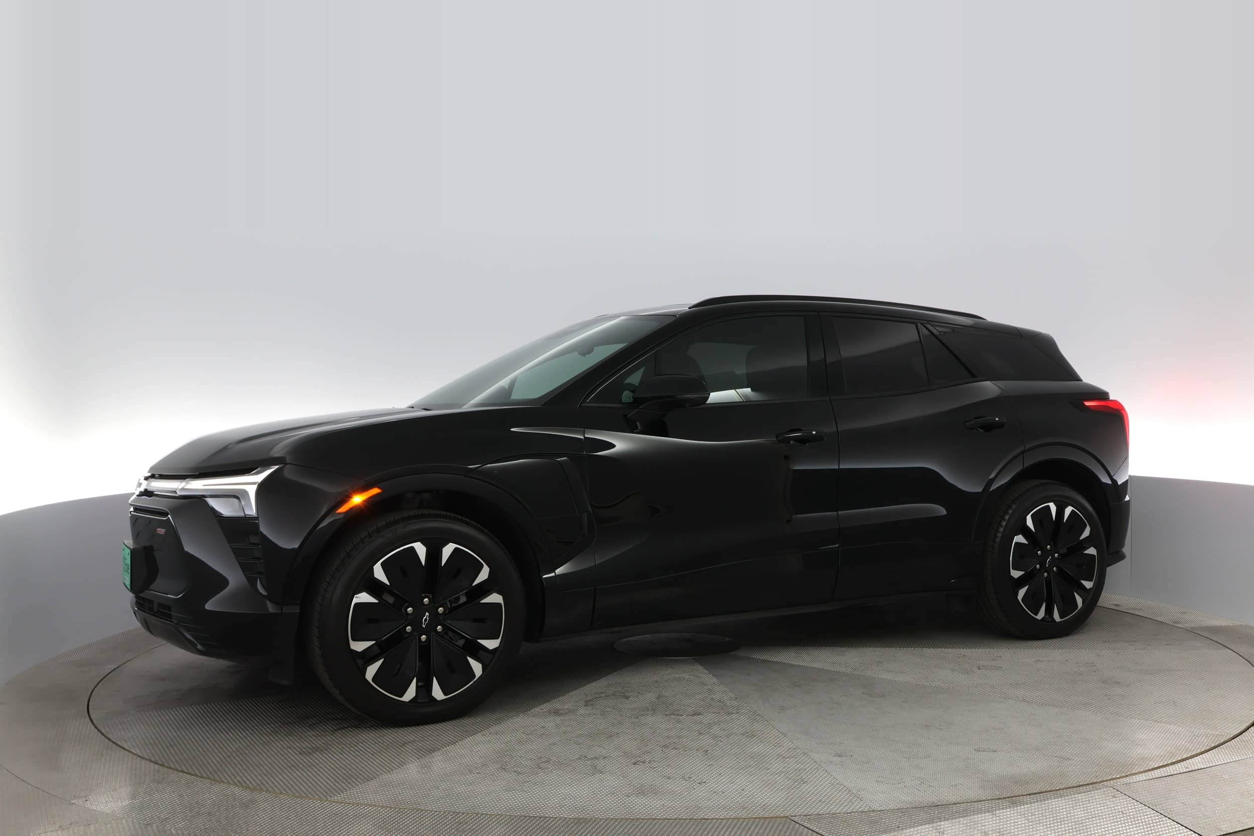 EverCars Co. vehicle image 11 for Chevrolet Blazer EV -  RS on EverCars Co.