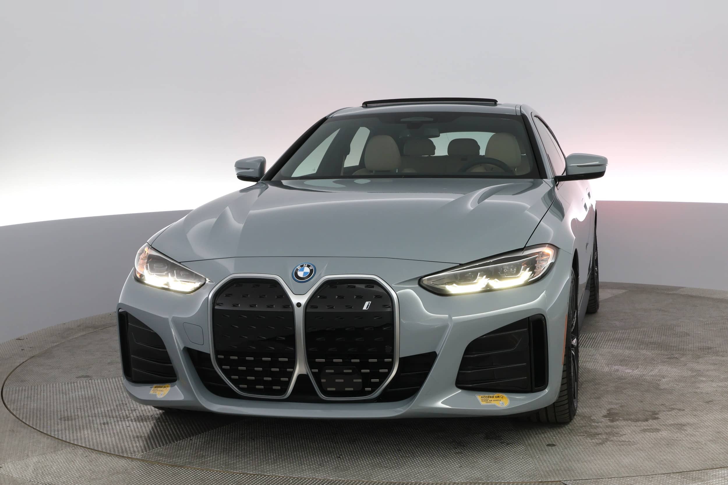 EverCars Co. vehicle image 5 for BMW i4 -  eDrive40 on EverCars Co.