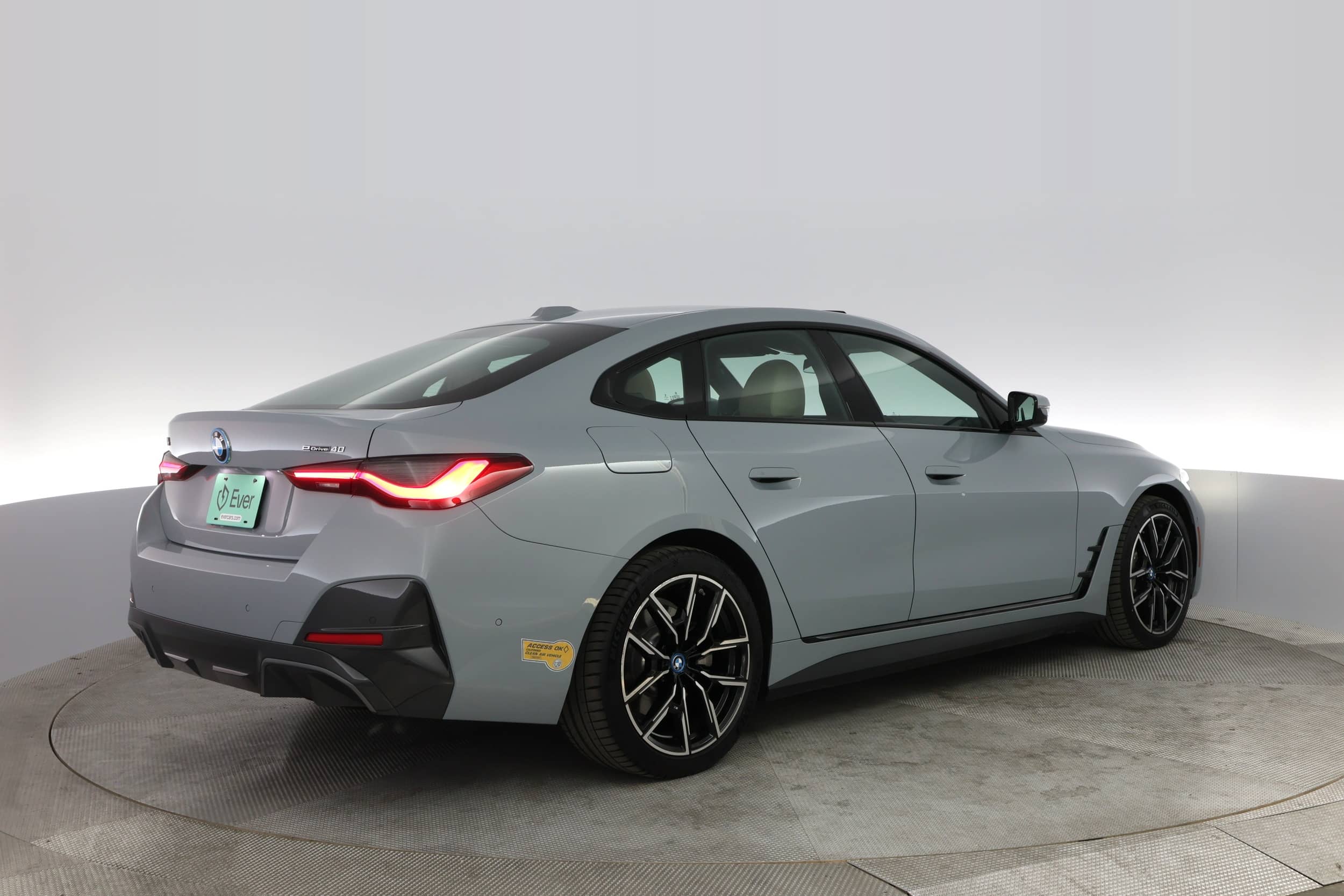 EverCars Co. vehicle image 2 for BMW i4 -  eDrive40 on EverCars Co.
