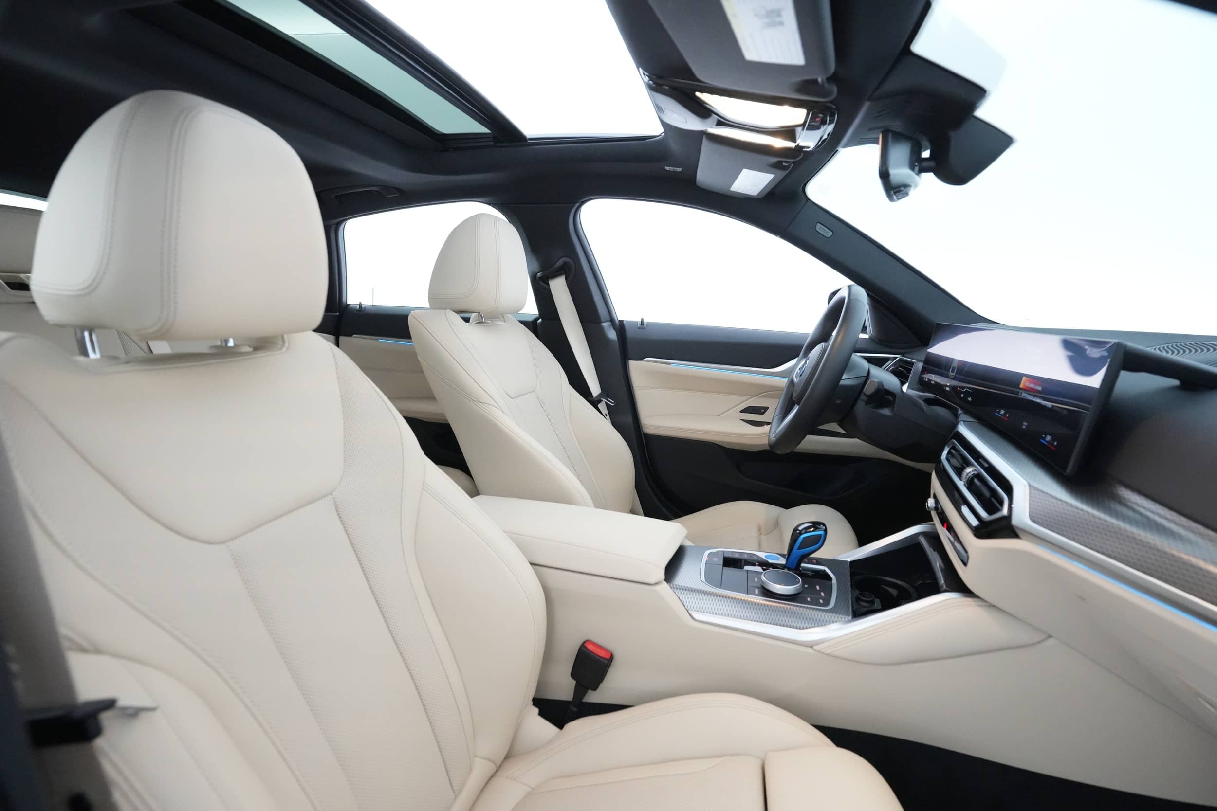 EverCars Co. vehicle image 17 for BMW i4 -  eDrive40 on EverCars Co.