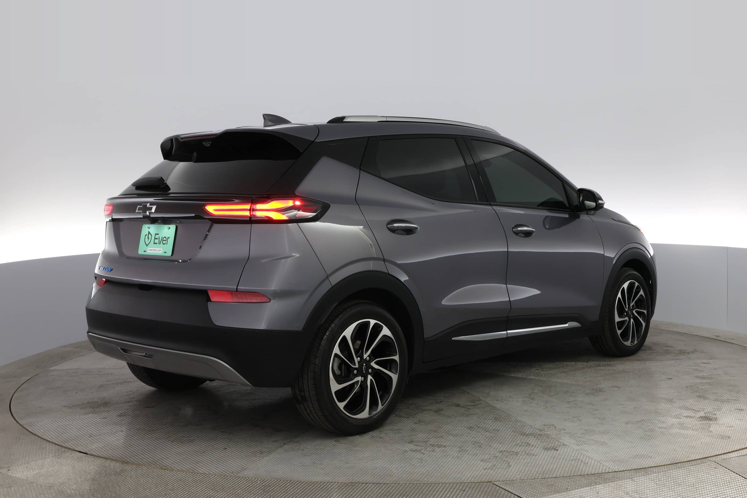 EverCars Co. vehicle image 2 for Chevrolet Bolt EUV -  Premier on EverCars Co.