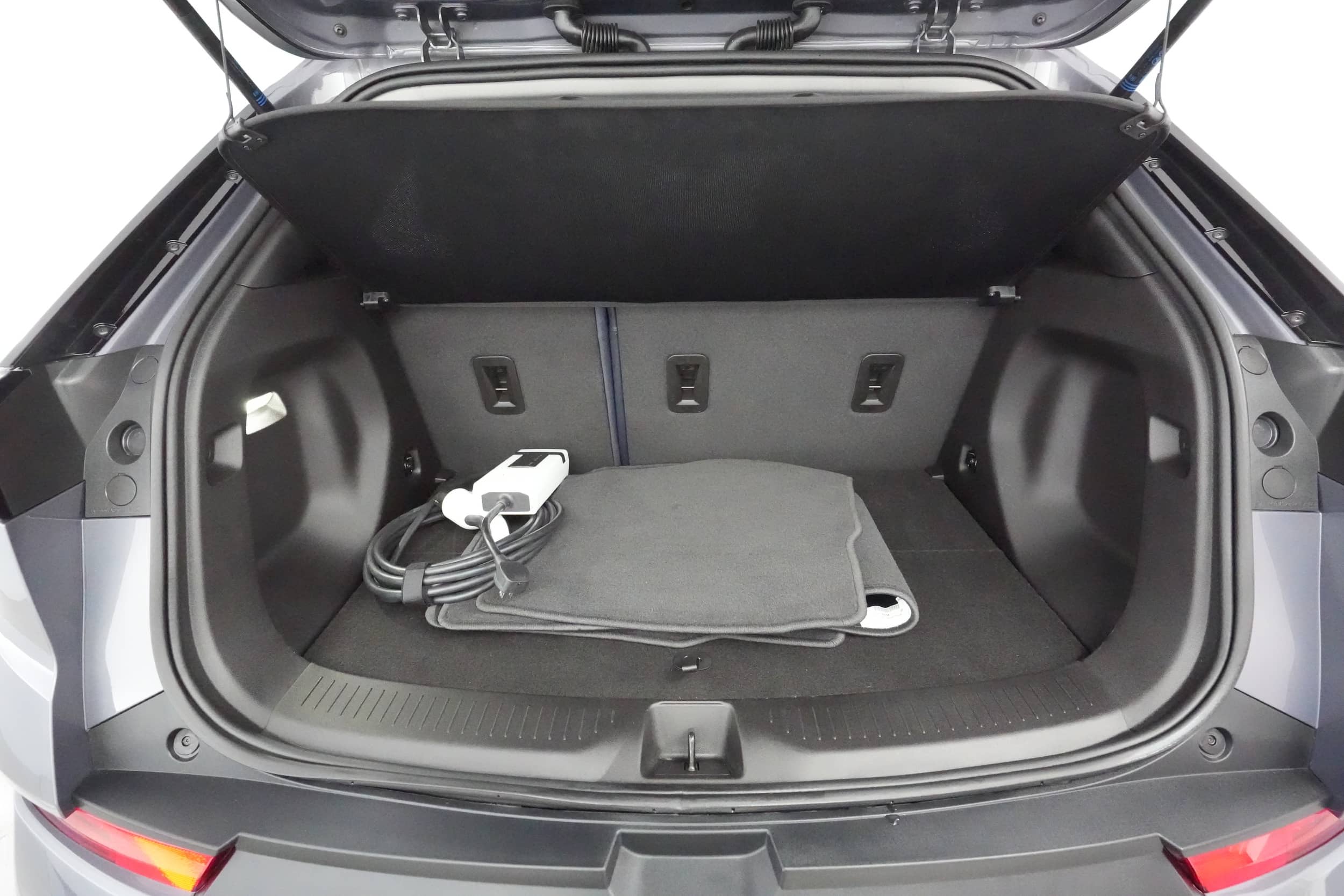 EverCars Co. vehicle image 6 for Chevrolet Bolt EUV -  Premier on EverCars Co.