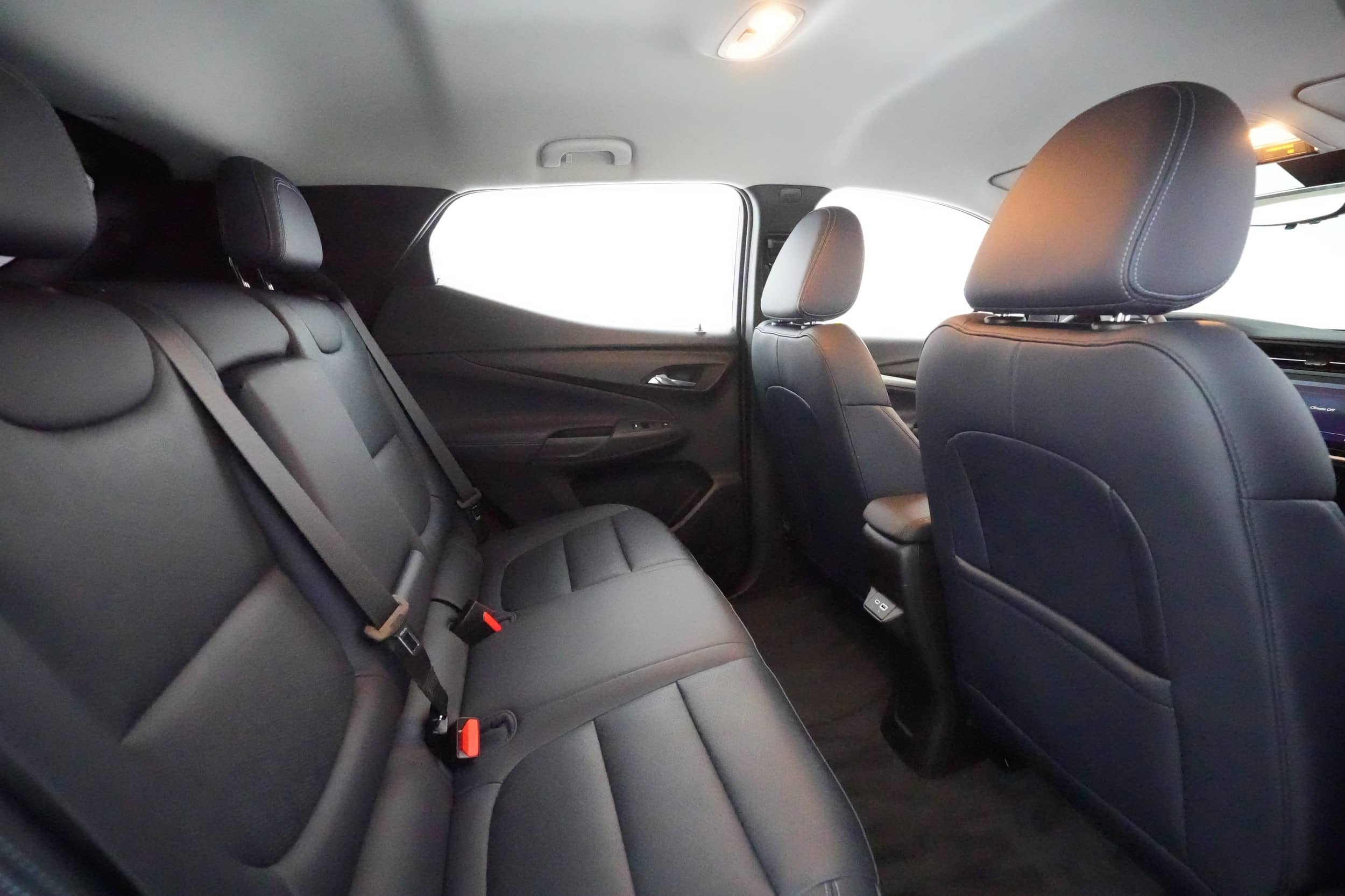 EverCars Co. vehicle image 4 for Chevrolet Bolt EUV -  Premier on EverCars Co.