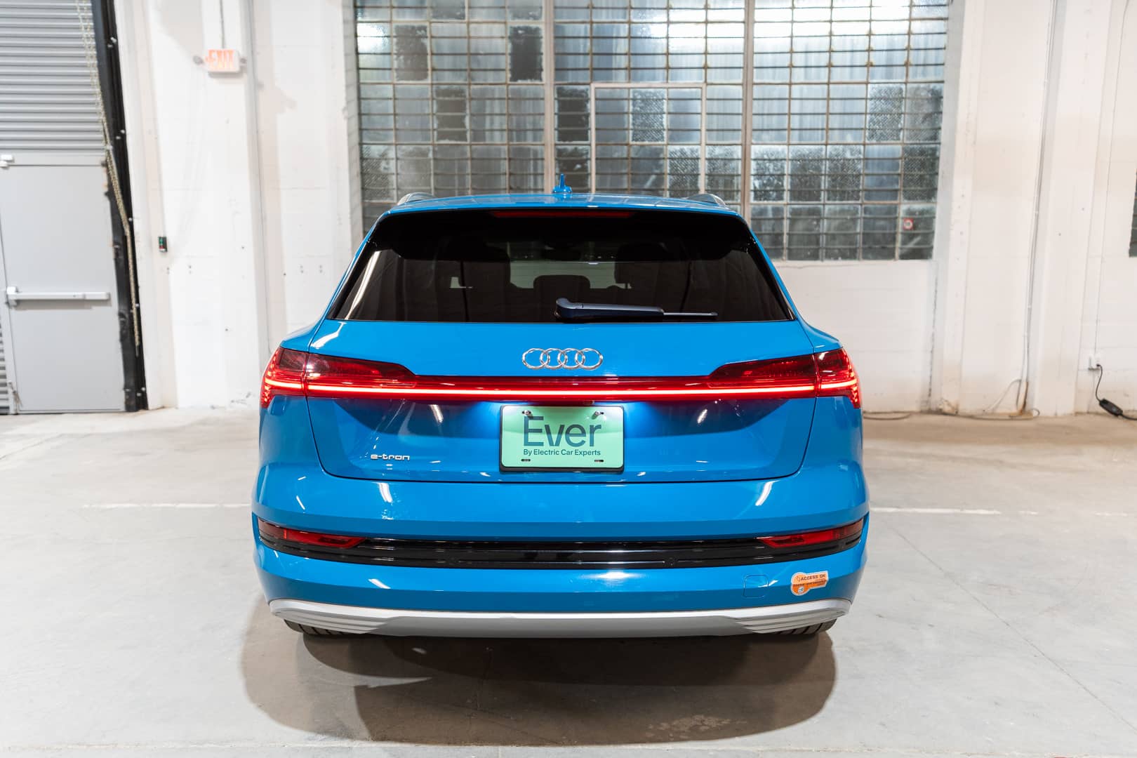 EverCars Co. vehicle image 19 for Audi e-tron -  Prestige on EverCars Co.