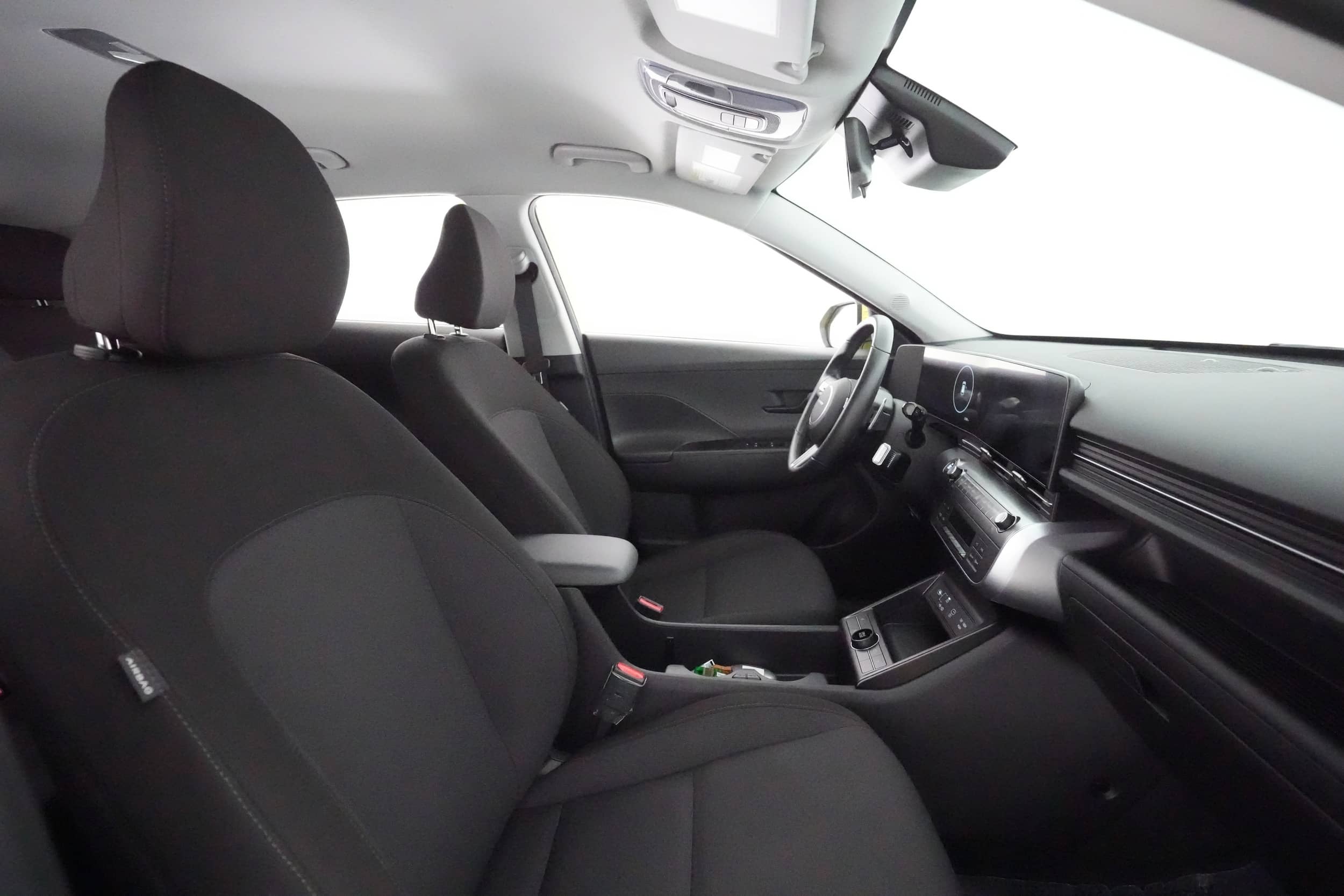 EverCars Co. vehicle image 18 for Hyundai Kona -  SEL on EverCars Co.