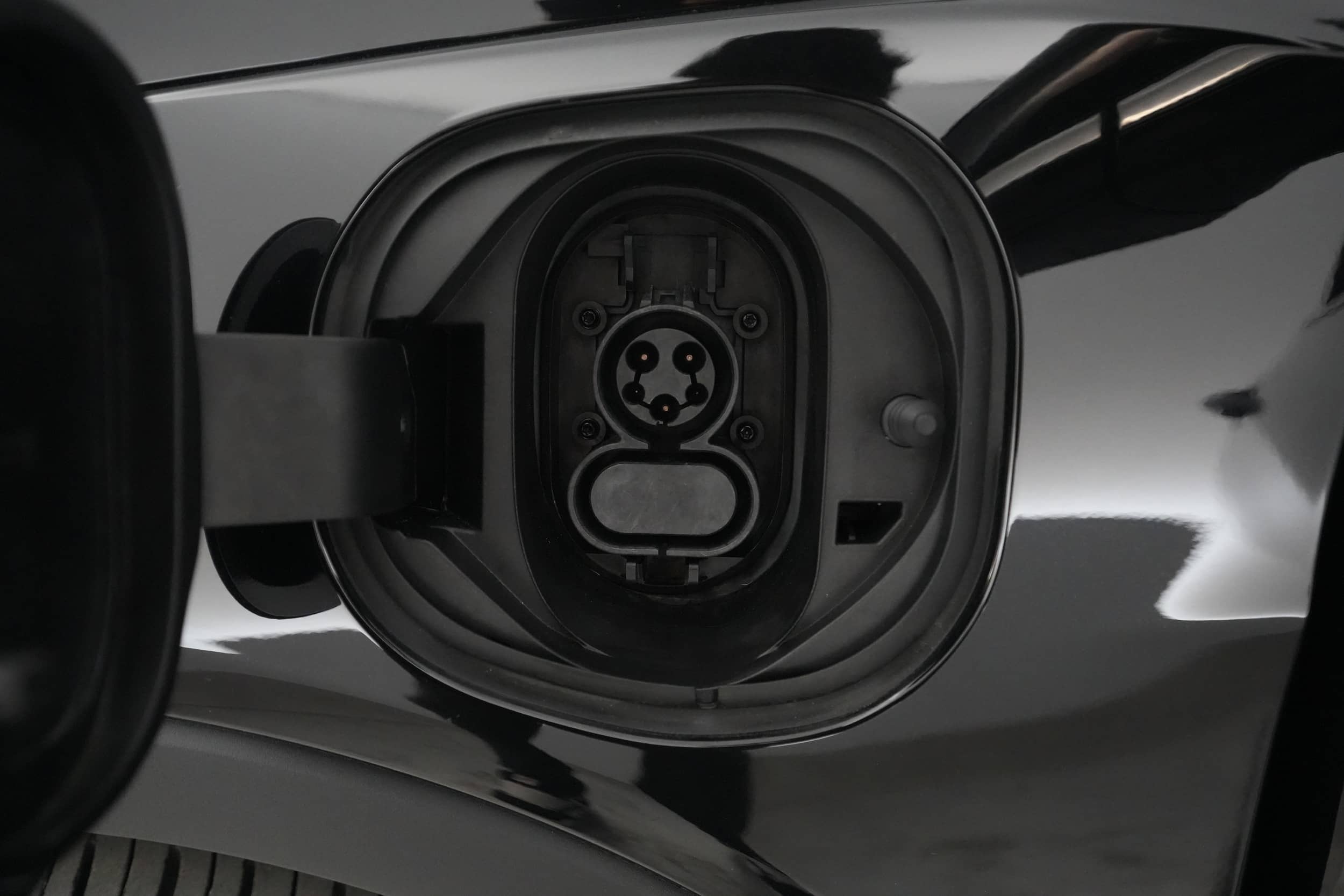 EverCars Co. vehicle image 8 for Chevrolet Bolt EV -  2LT on EverCars Co.