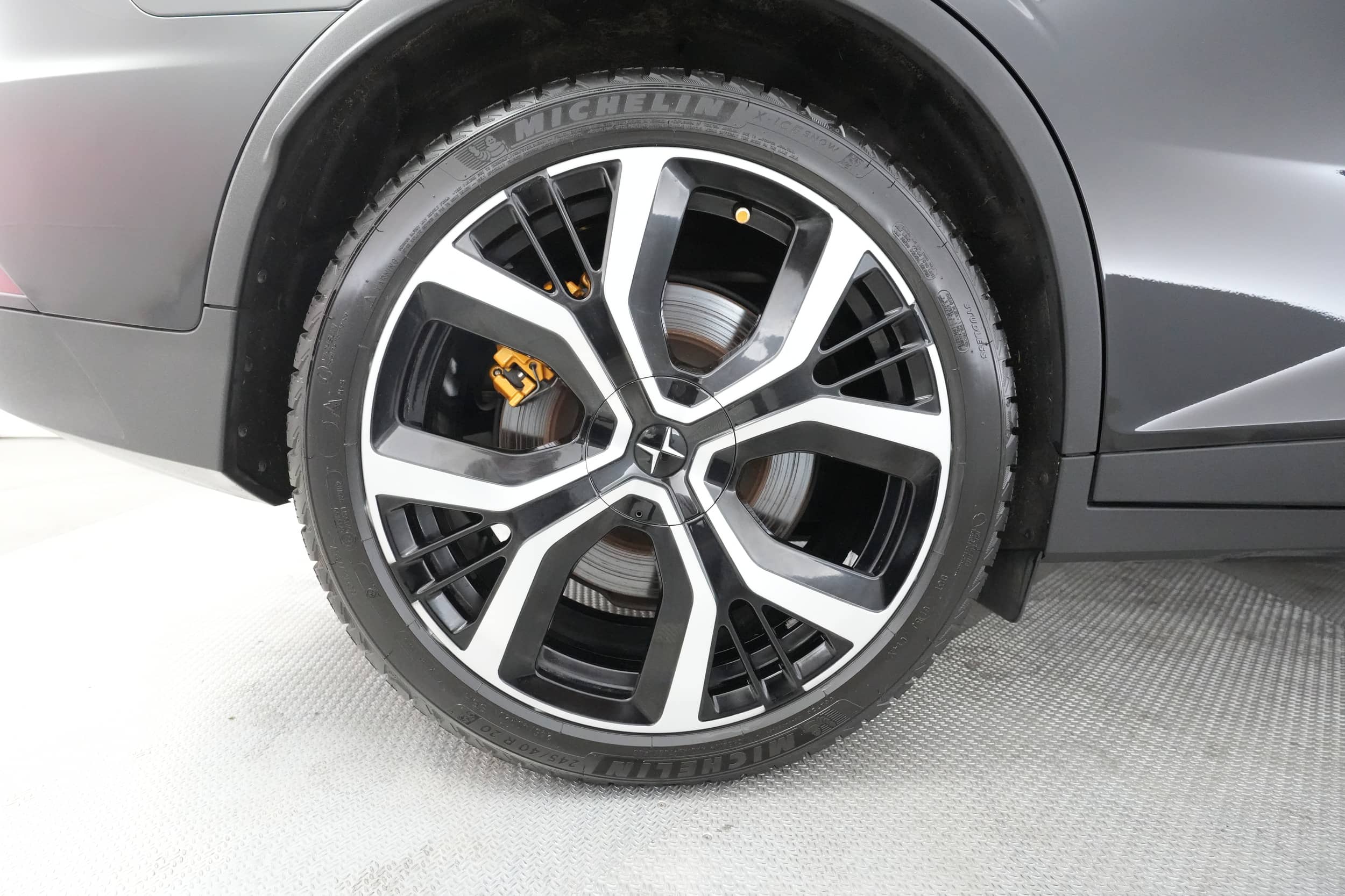 EverCars Co. vehicle image 14 for Polestar 2 -  Long Range Dual Motor on EverCars Co.