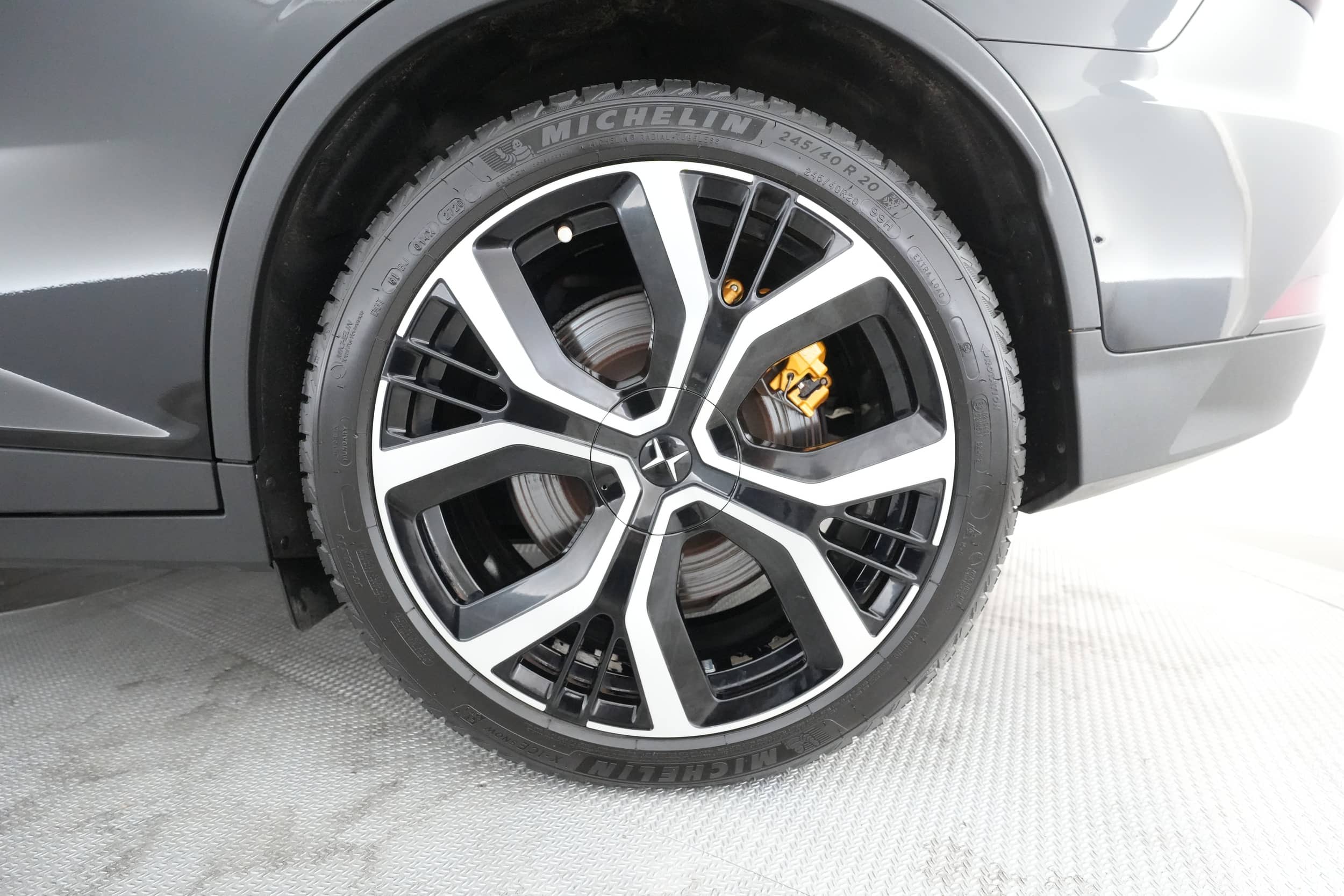 EverCars Co. vehicle image 12 for Polestar 2 -  Long Range Dual Motor on EverCars Co.
