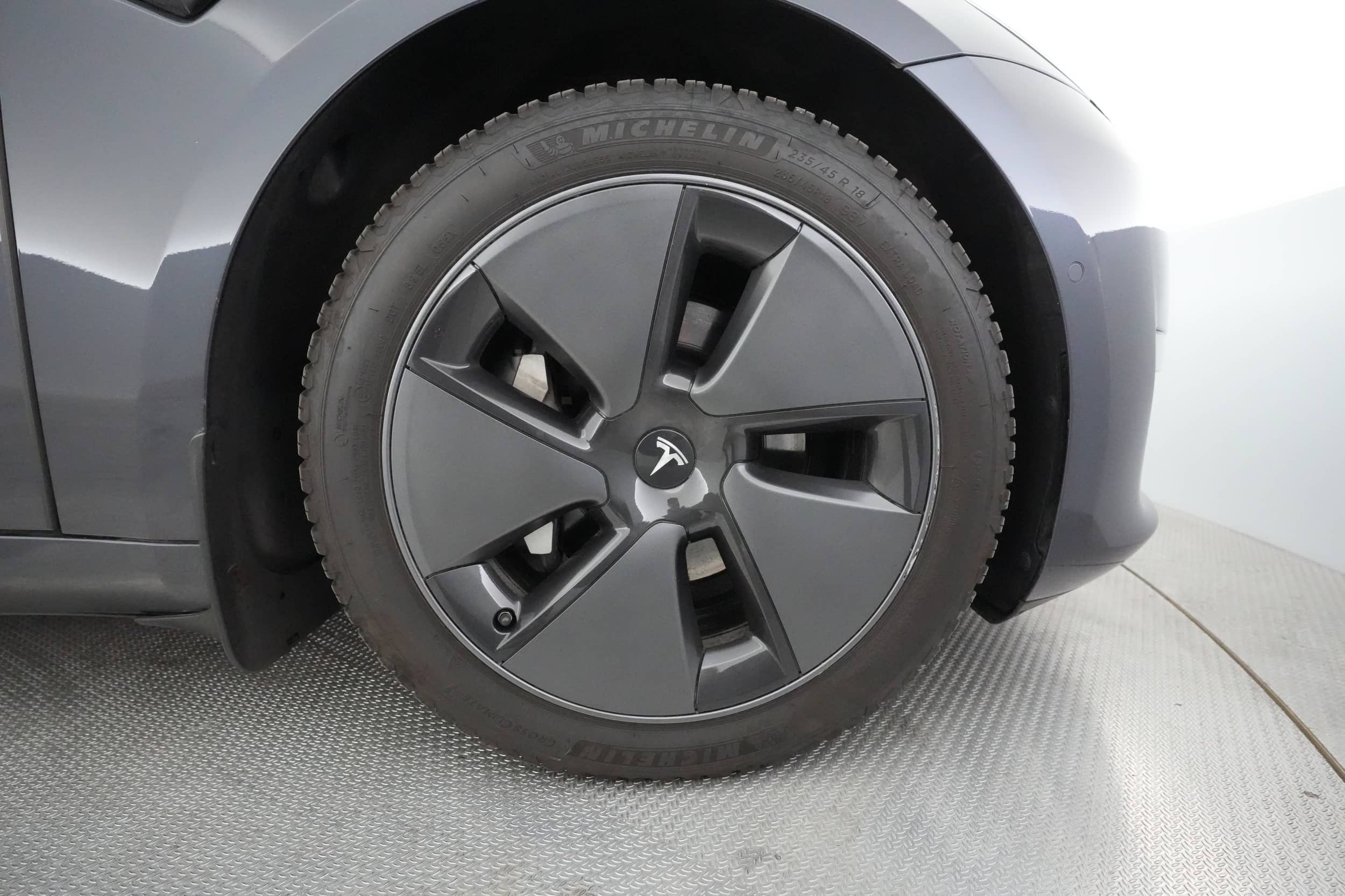 EverCars Co. vehicle image 13 for Tesla Model 3 -  Long Range on EverCars Co.