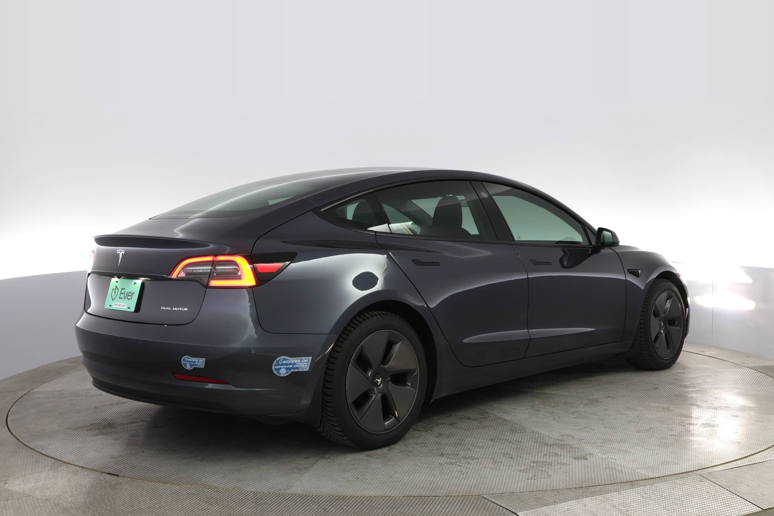 EverCars Co. vehicle image 2 for Tesla Model 3 -  Long Range on EverCars Co.