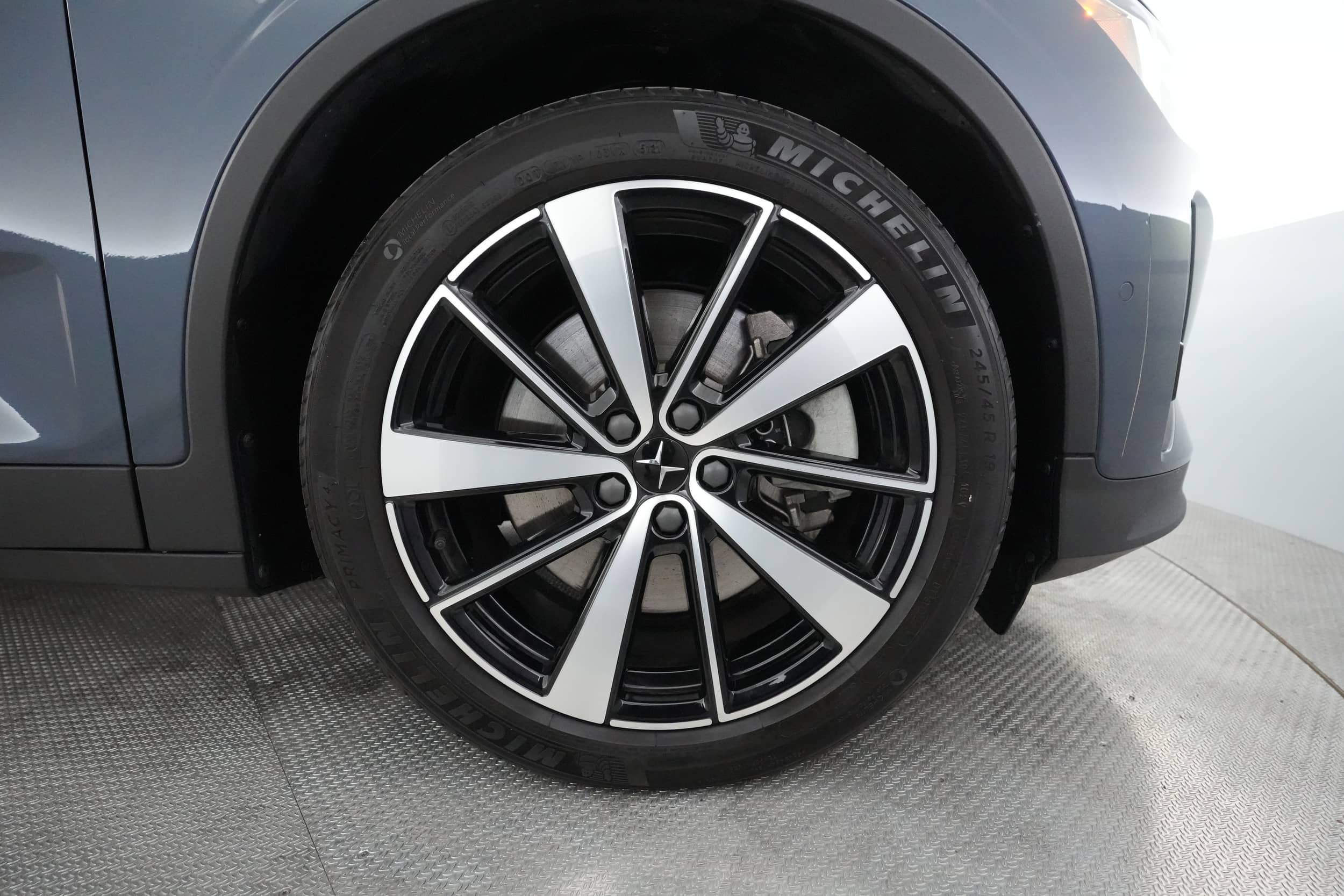 EverCars Co. vehicle image 16 for Polestar 2 -  Long Range Dual Motor on EverCars Co.
