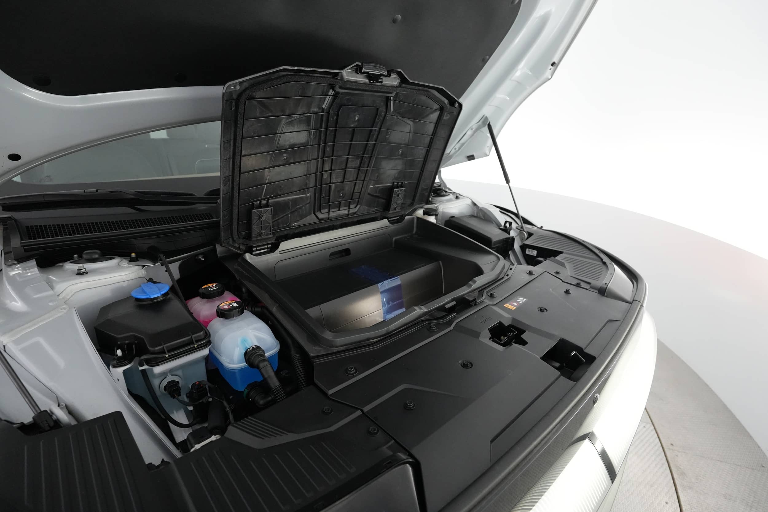 EverCars Co. vehicle image 21 for Hyundai IONIQ 5 -  Limited on EverCars Co.