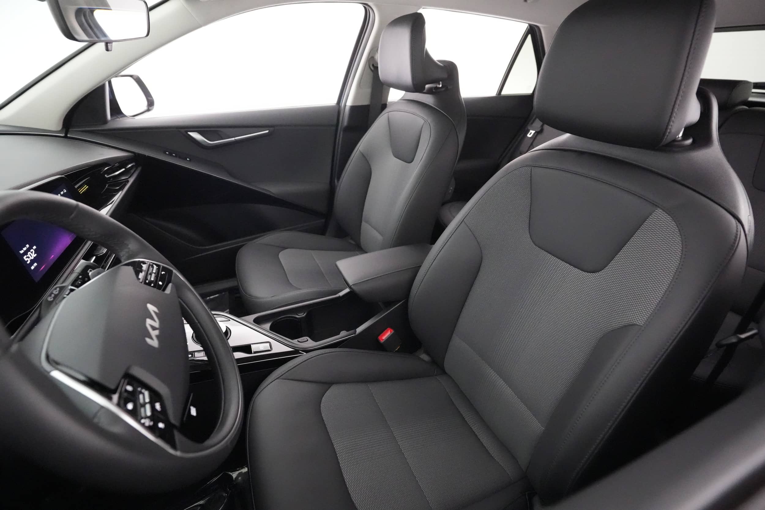 EverCars Co. vehicle image 3 for Kia Niro EV -  Wind on EverCars Co.