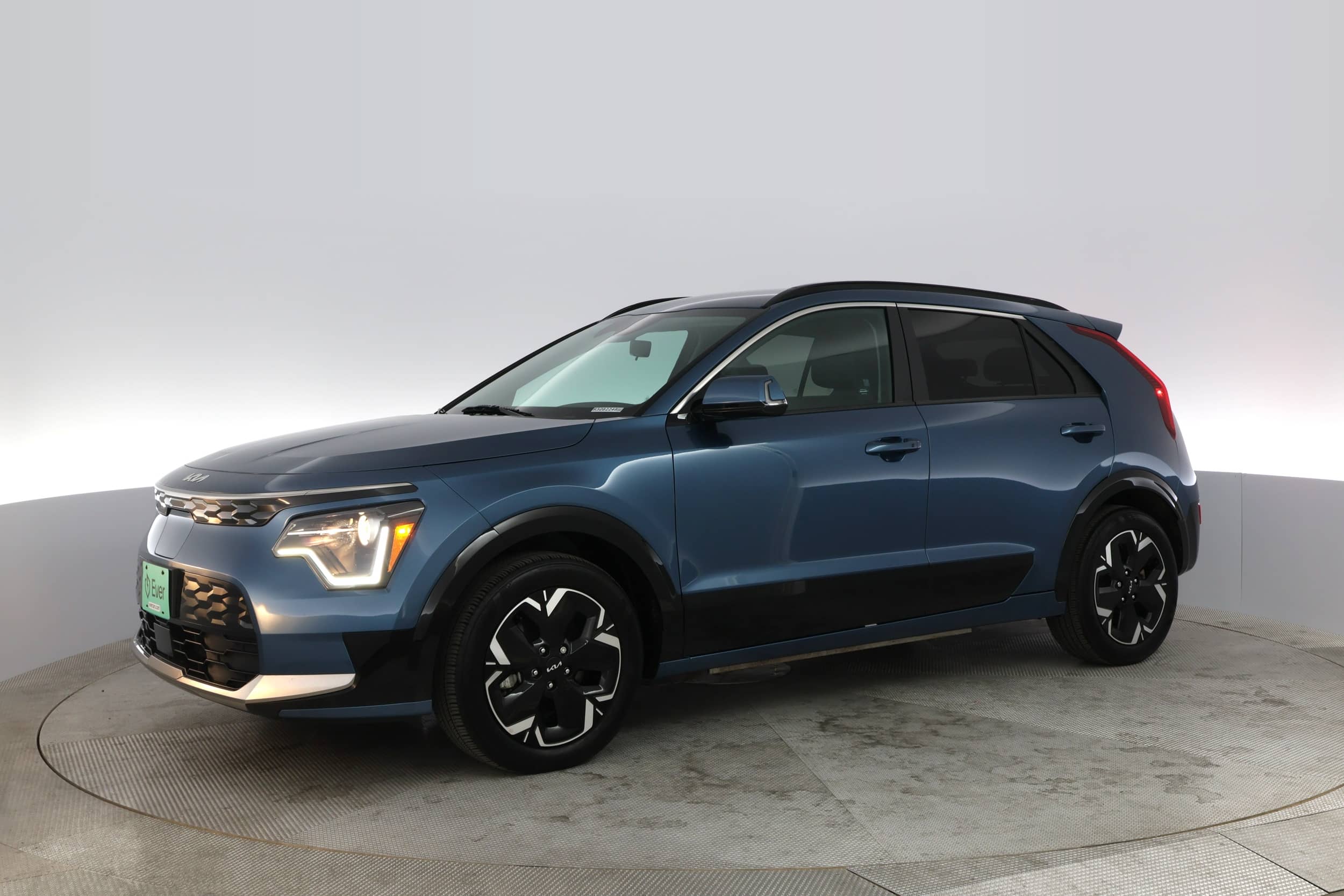 EverCars Co. vehicle image 10 for Kia Niro EV -  Wind on EverCars Co.