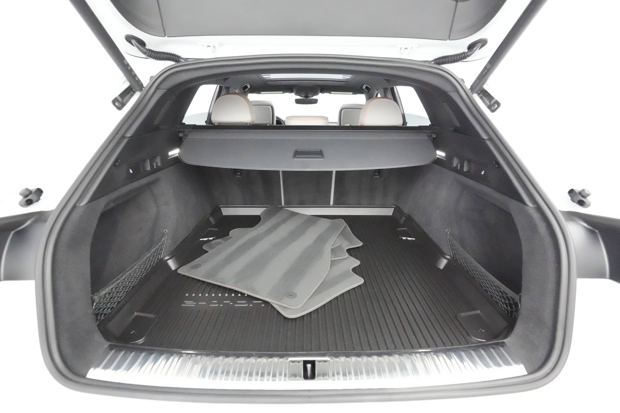 EverCars Co. vehicle image 6 for Audi e-tron -  Chronos on EverCars Co.