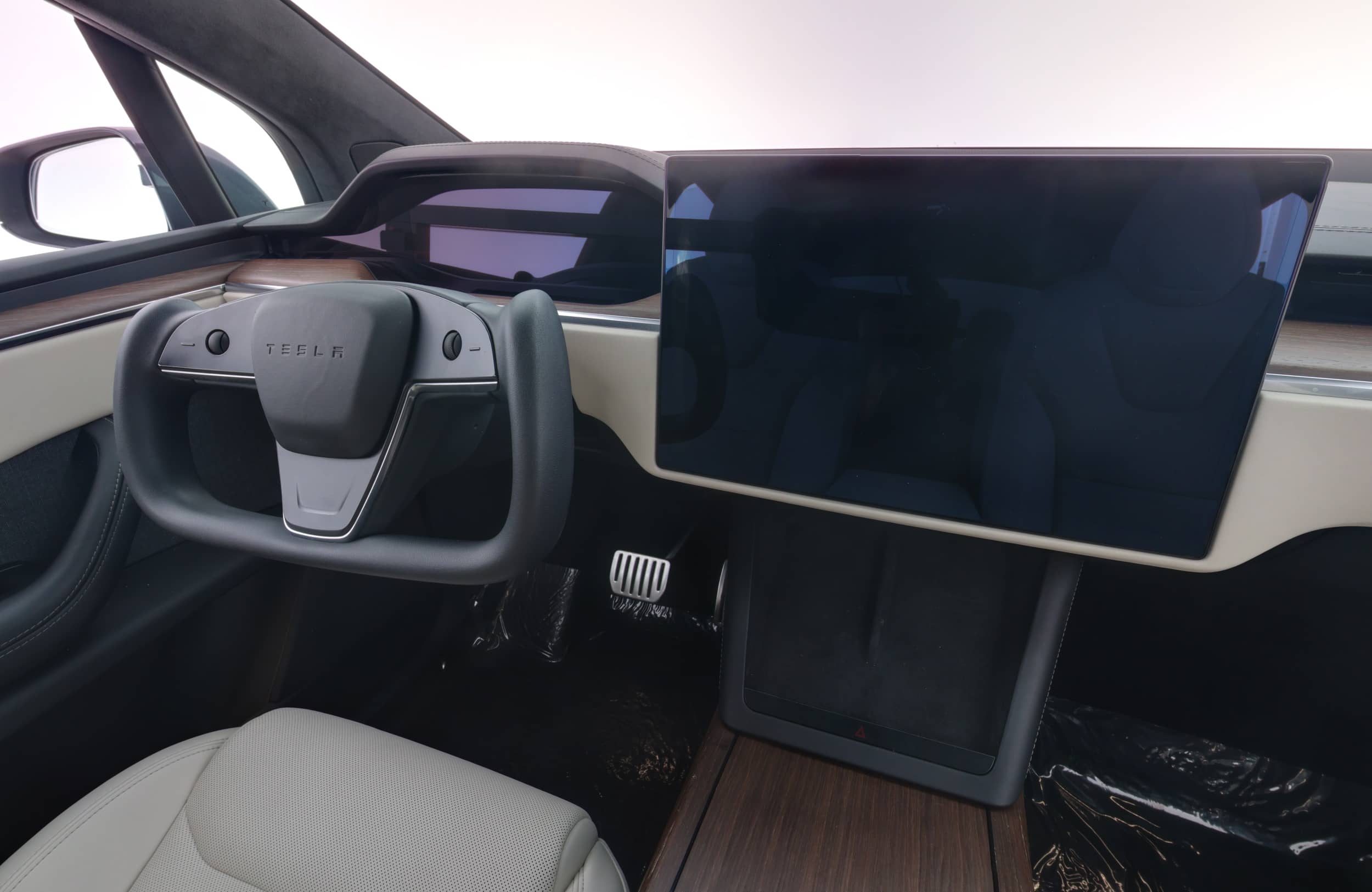 EverCars Co. vehicle image 21 for Tesla Model X -  Base on EverCars Co.