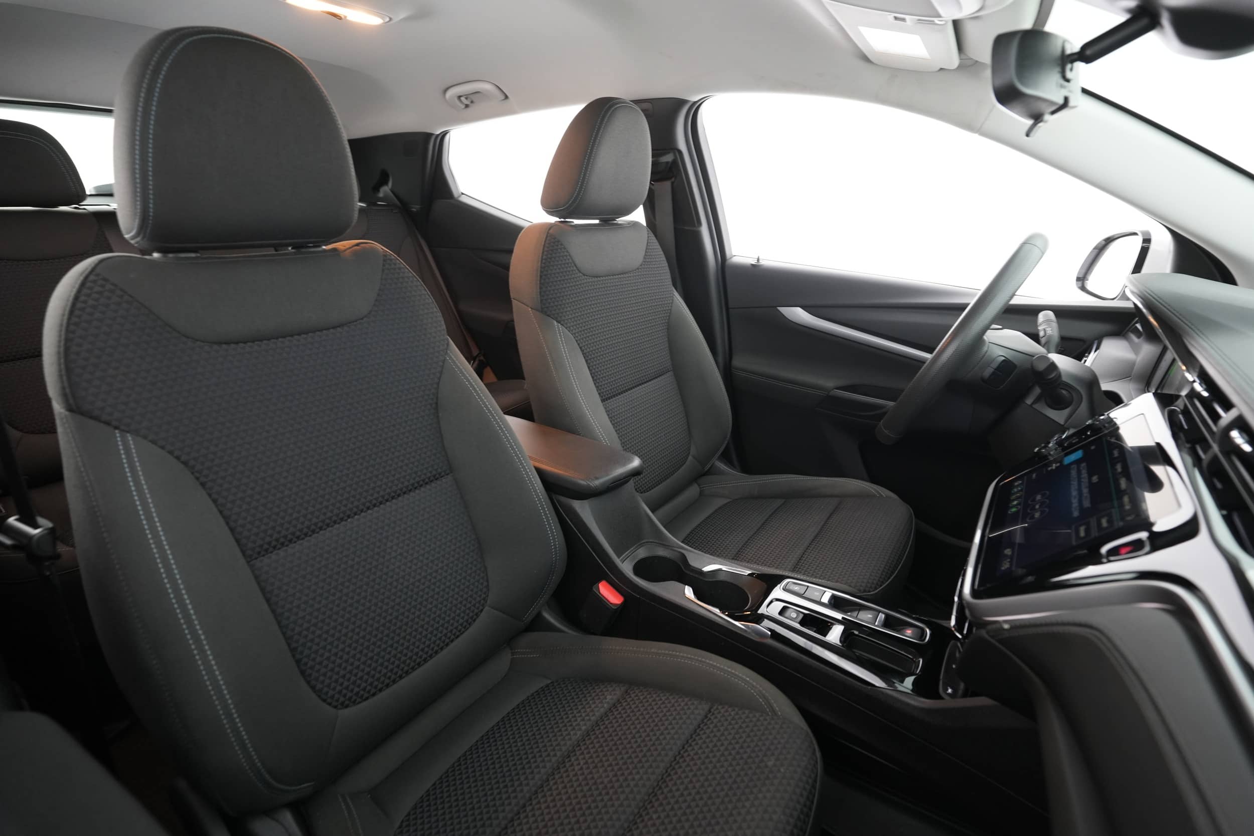 EverCars Co. vehicle image 18 for Chevrolet Bolt EUV -  2LT on EverCars Co.