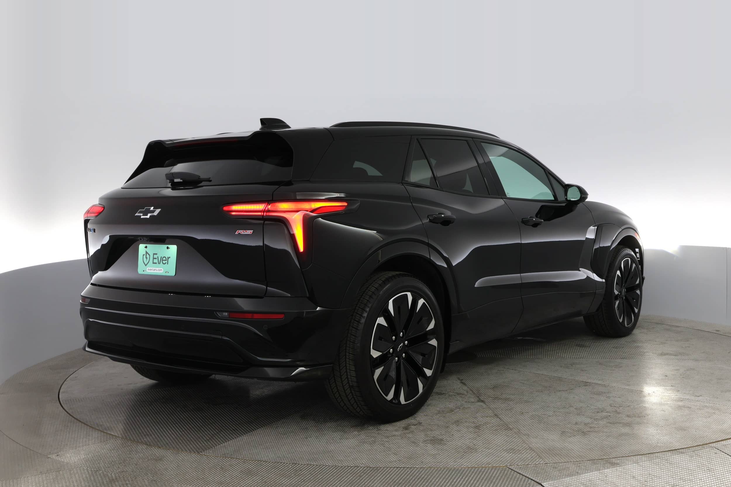 EverCars Co. vehicle image 2 for Chevrolet Blazer EV -  2RS on EverCars Co.